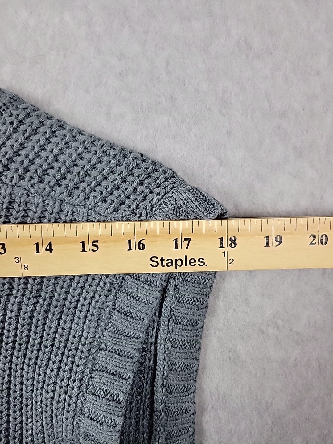 33 Degrees Gray Knit Cotton V Neck Mixed Cableknit Sweater Vest Men’s Small