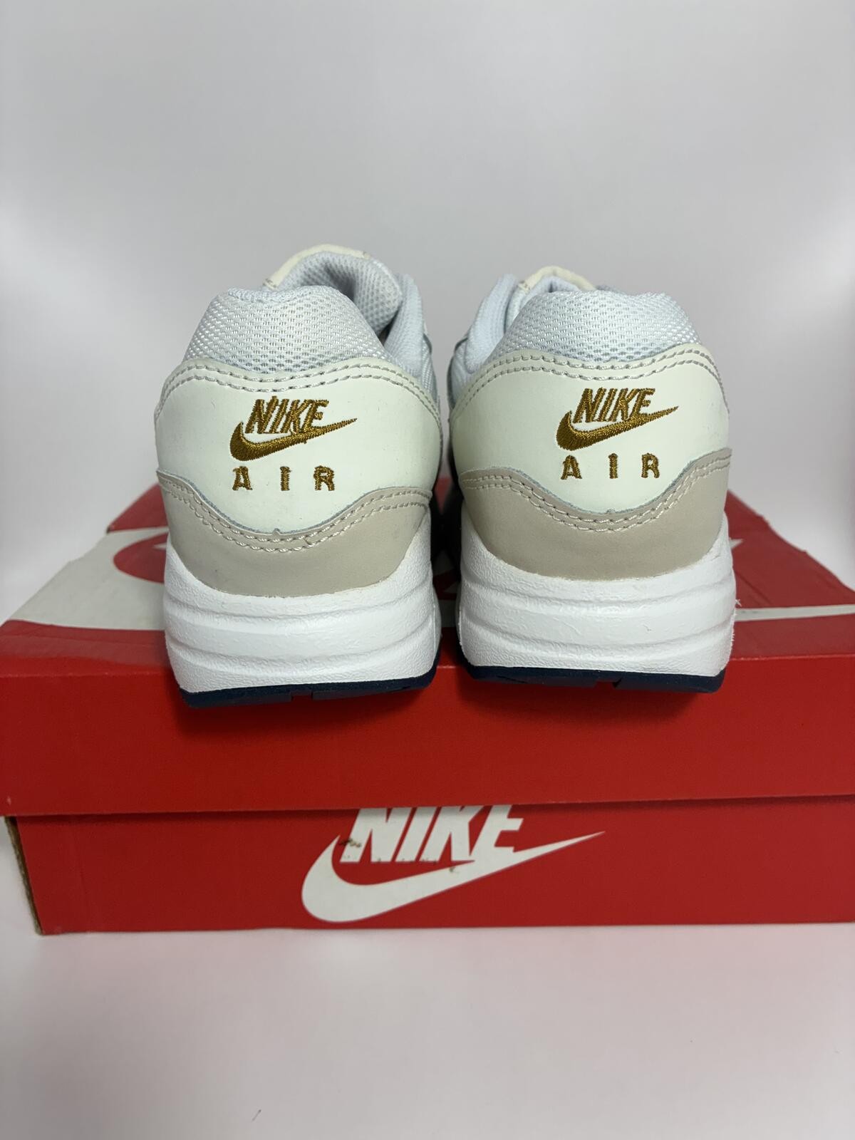 Size 2y – Nike Air Max 1 Leather Mesh Light Orewood Kids