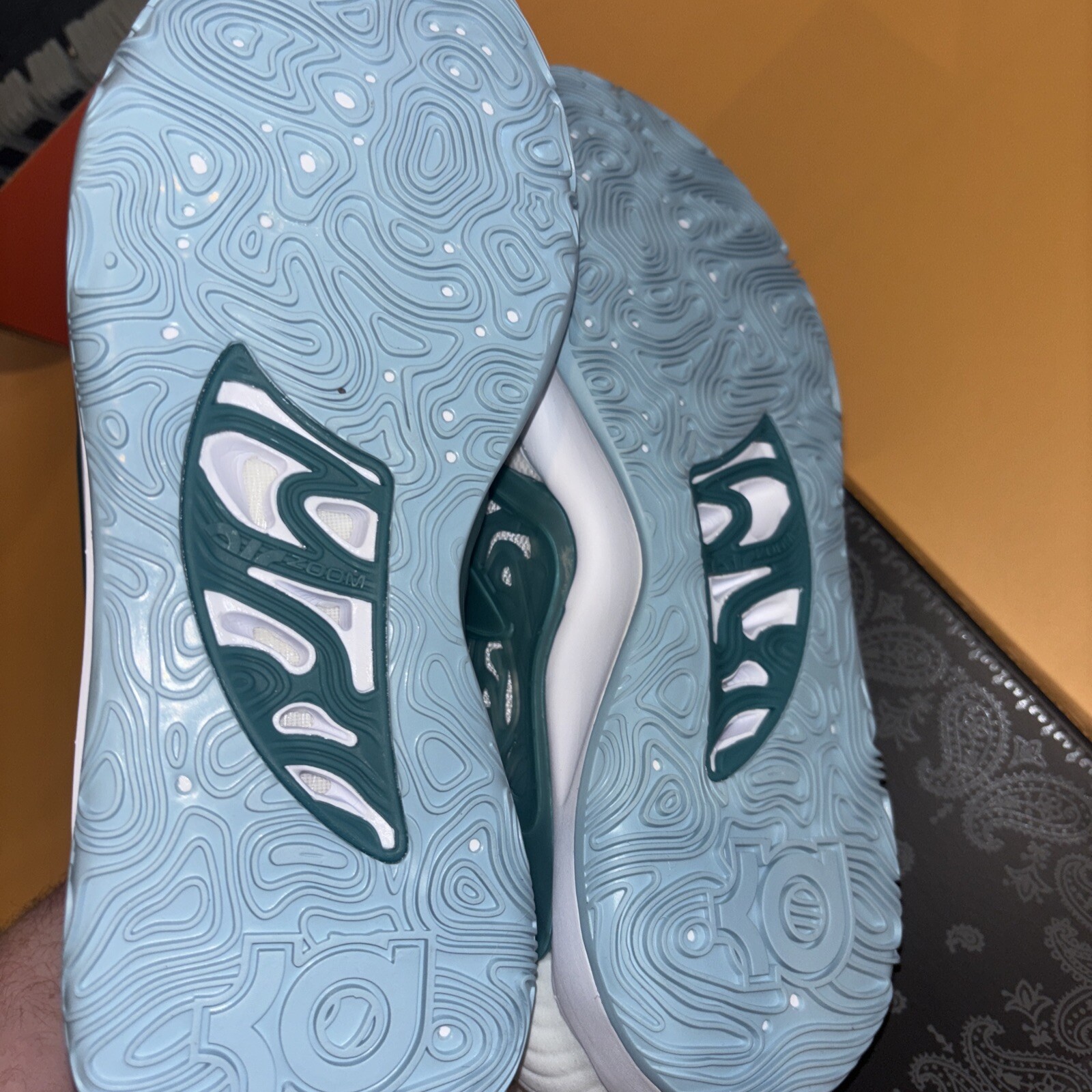 Nike KD 15 Photon Dust Teal Shoes Blue Men Size 12.5 KD15 FJ1216-100 Mariners