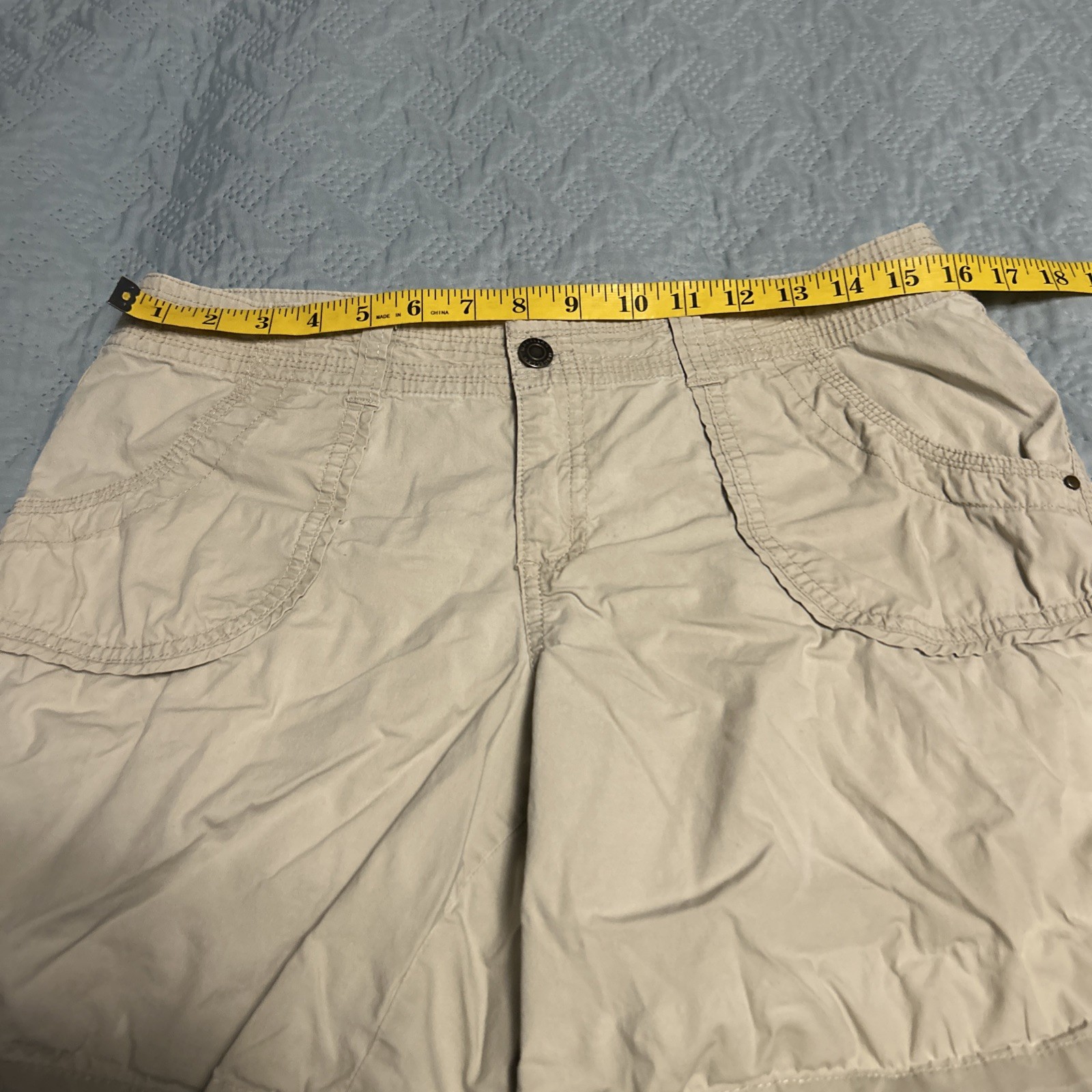 MAGELLAN OUTDOORS SIZE 8