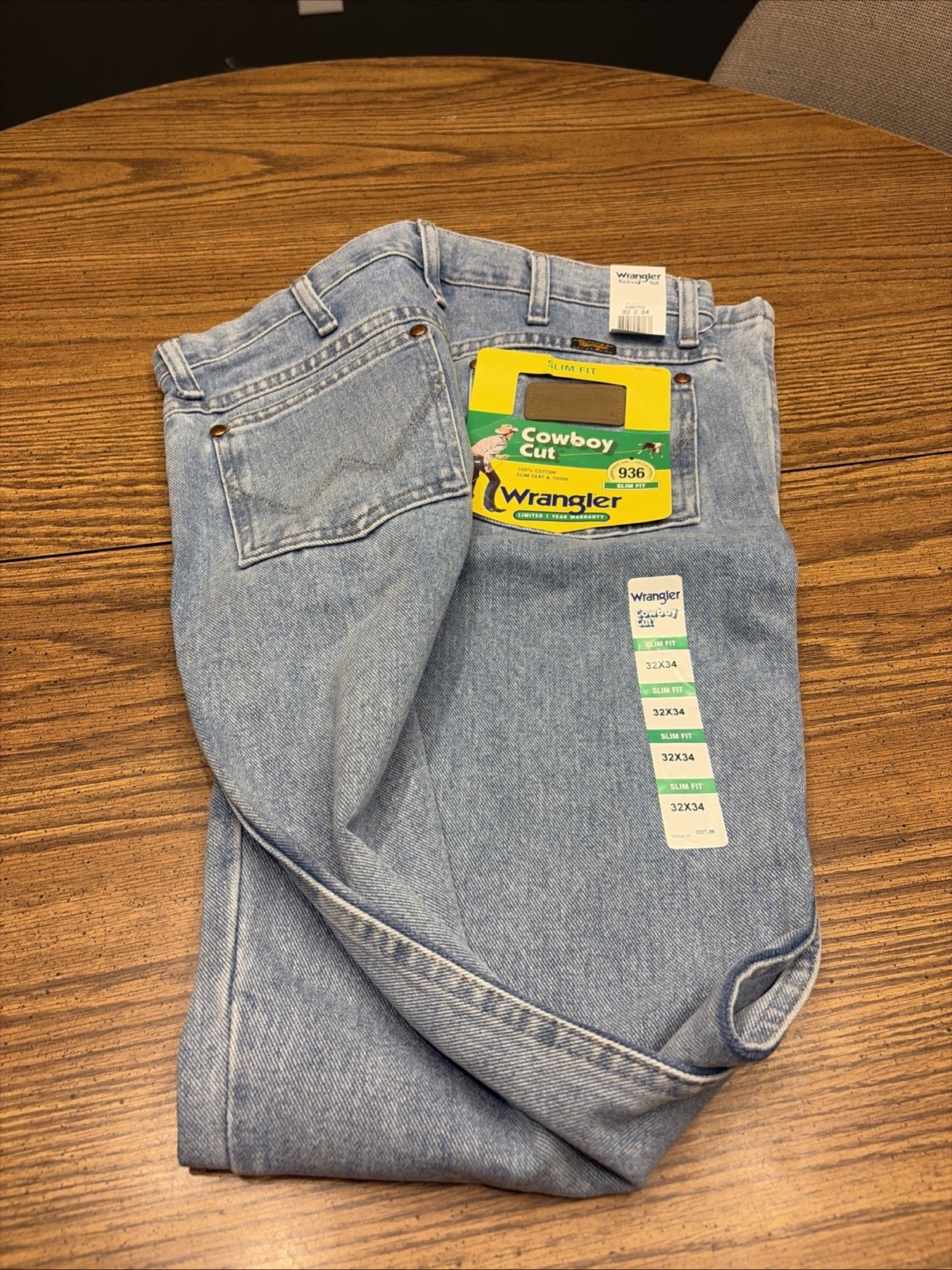 NEW Wrangler Cowboy Cut Blue Jeans Mens 32×34 Slim Fit Medium Wash Denim 936