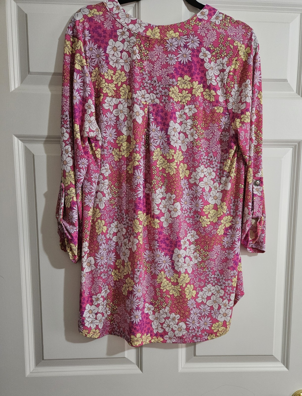 NWT Women’s Dear Scarlett Size L In Full Bloom Lizzy Top Pink with Floral Print