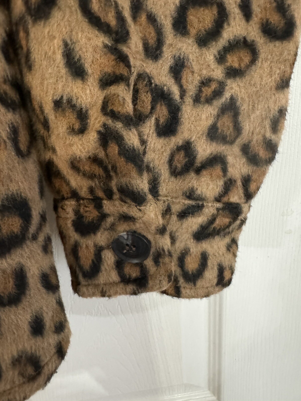 Women’s XL Classic Leopard Print Shacket Button Up w/ Front Pockets Shirt Jodfli