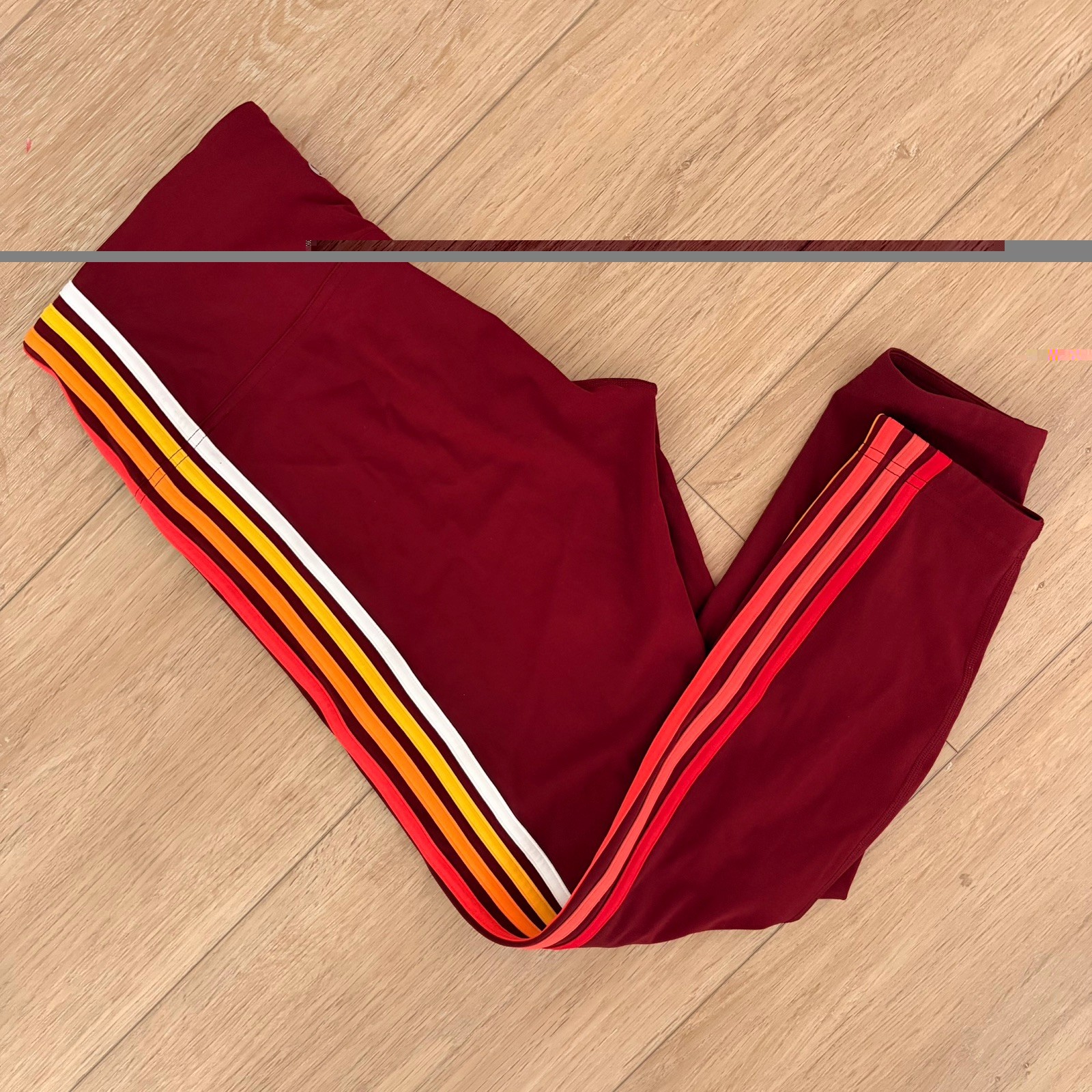 EUC Lululemon Womens 10 Take A Hint Leggings Deep Rouge Maroon 25.5” Inseam
