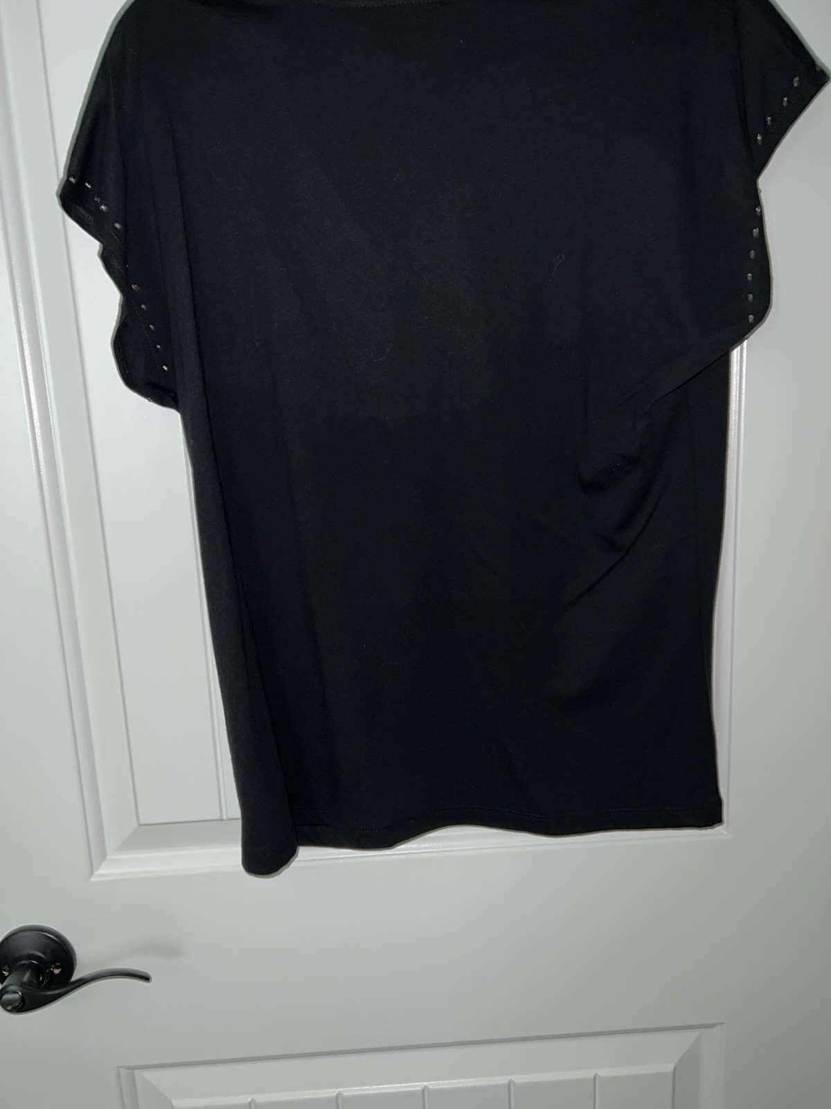 NWT DKNY Women’s XS Black Solid V-Neck Short Sleeve Studded Shoulder Top