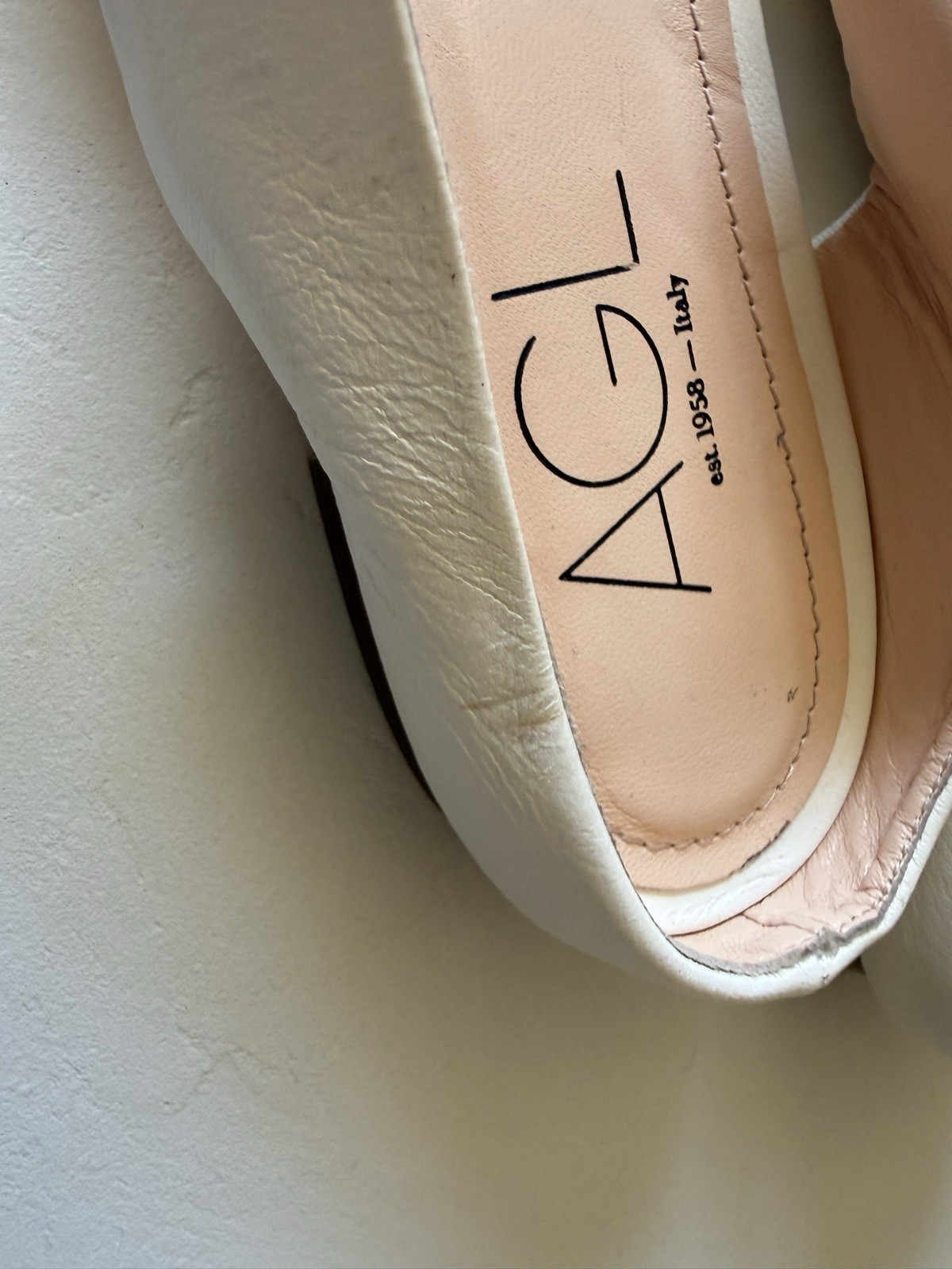 AGL Women’s Greta Leather Slide Flat Sandal Shoes EUR 38/US 8 Off White $398