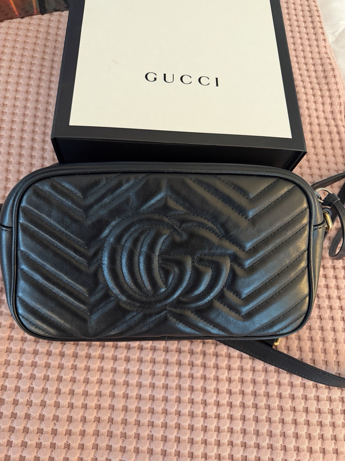 Gucci GG Marmont Black Chevron Quilted Crossbody Chain Strap Zip Gold Hardware