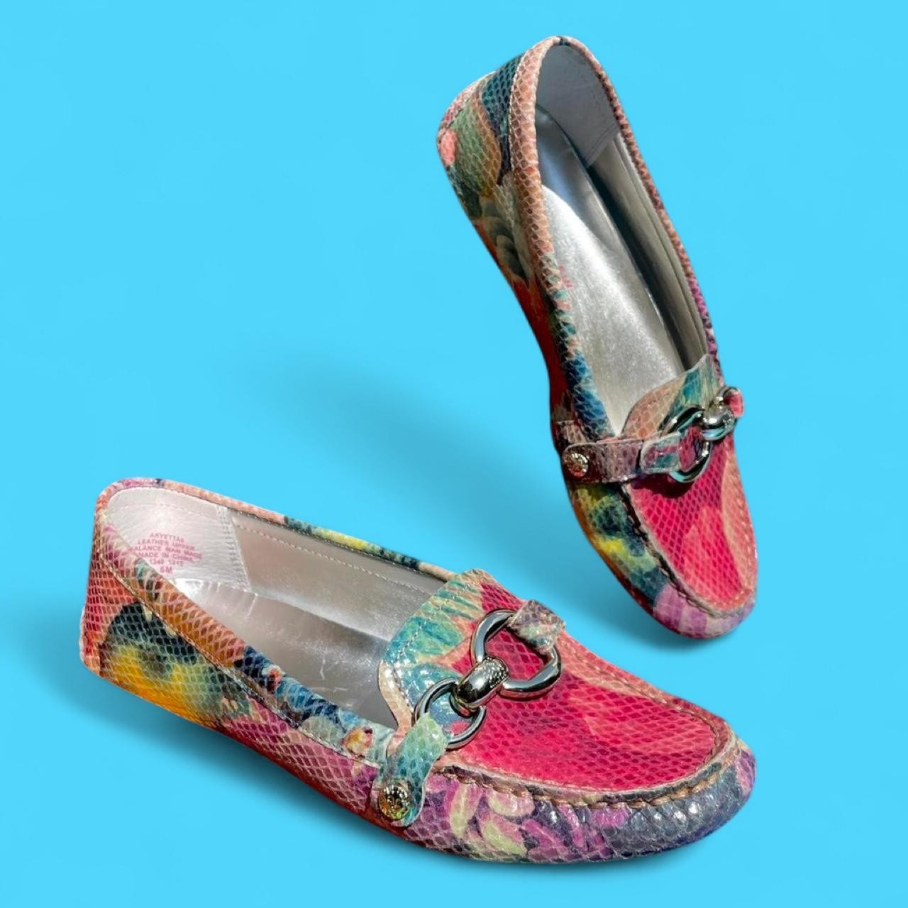 00s euro Anne Klein tie-dye leather loafer shoes w/ silver buckle Women’s size 6