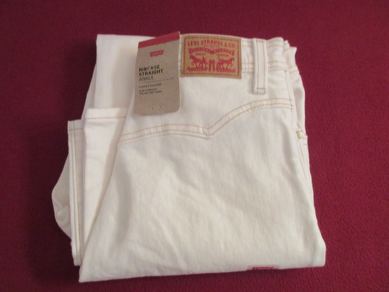 Levis Jeans Women White Denim Ribcage Straight Ankle 27”x27” New w/TGS