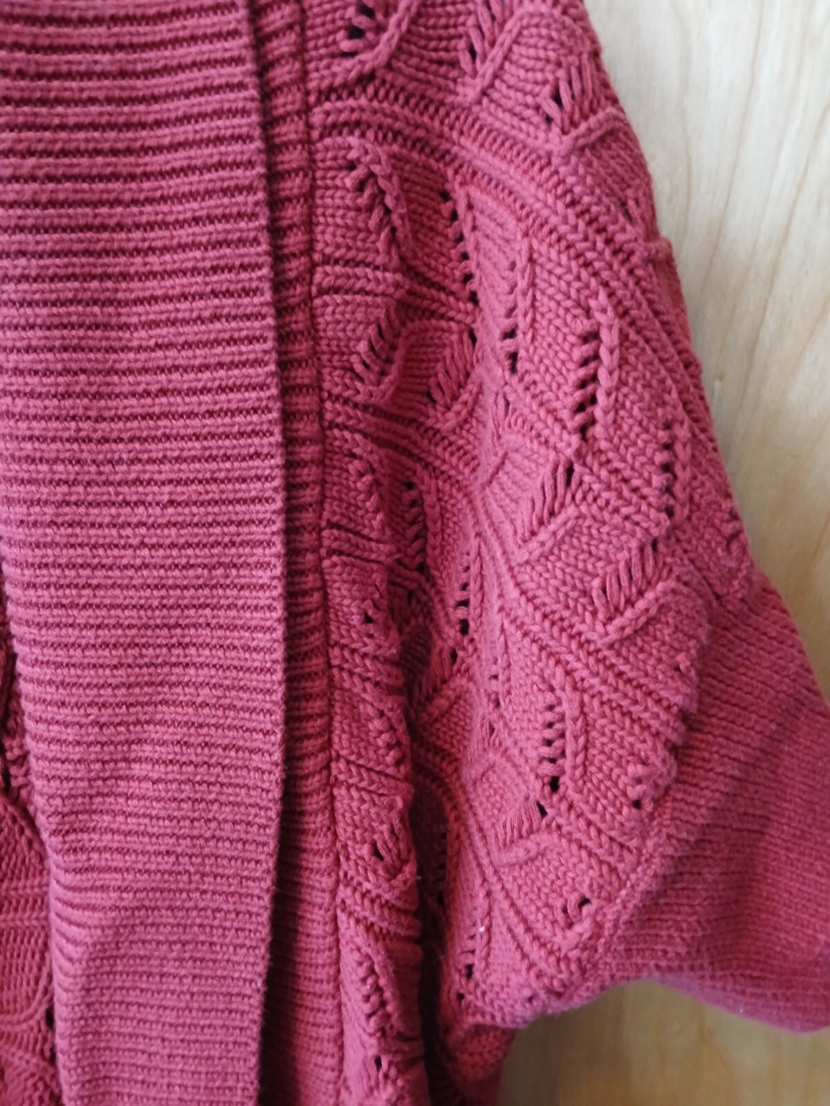 WOMAN’S LARGE OPEN SHORT SLEEVE SWEATER RUST COLORED AXCESS LIZ CLAIBORNE