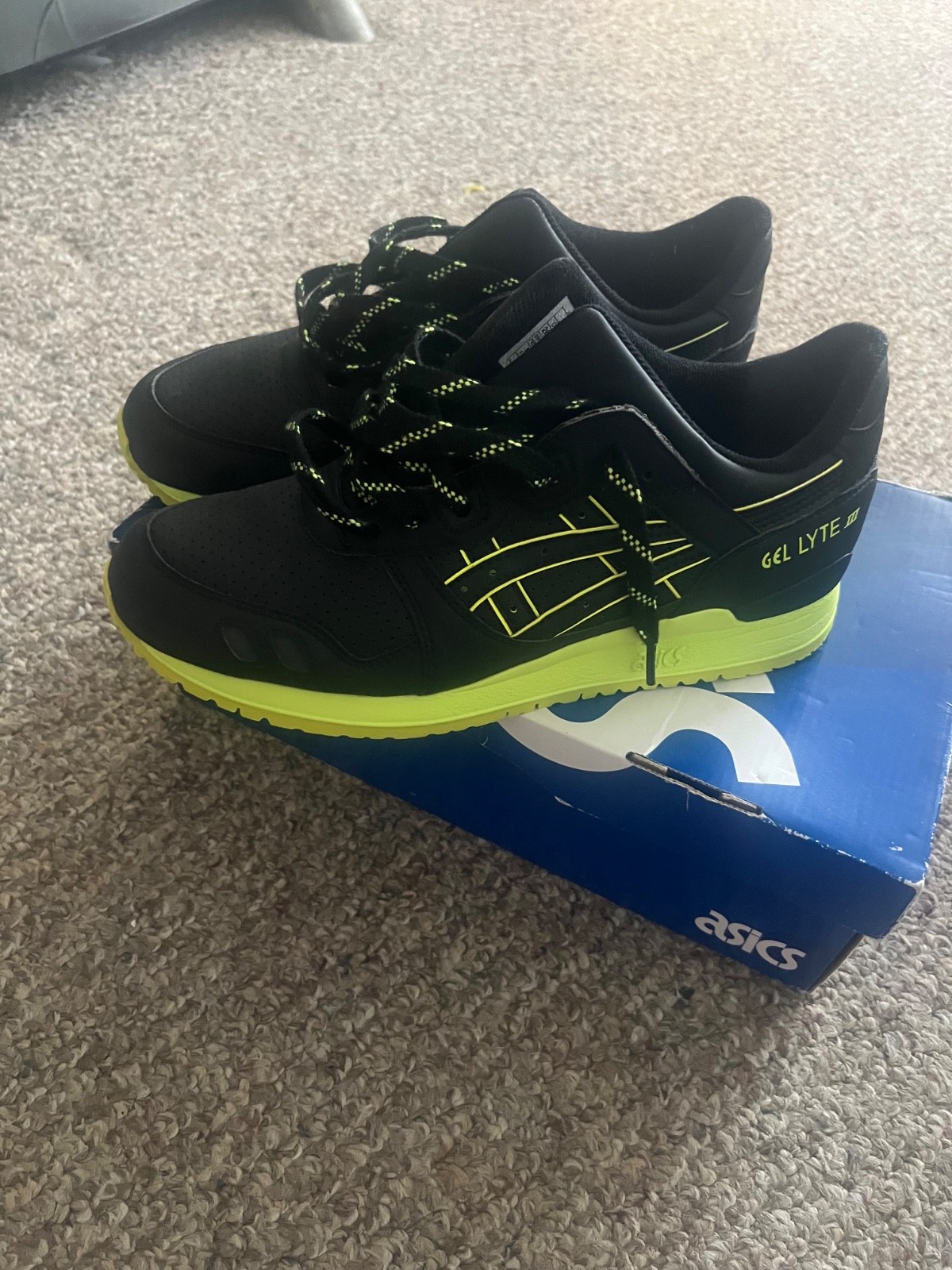 🔥asics gel lyte iii runners RARE!! 🍋‍🟩 lime green