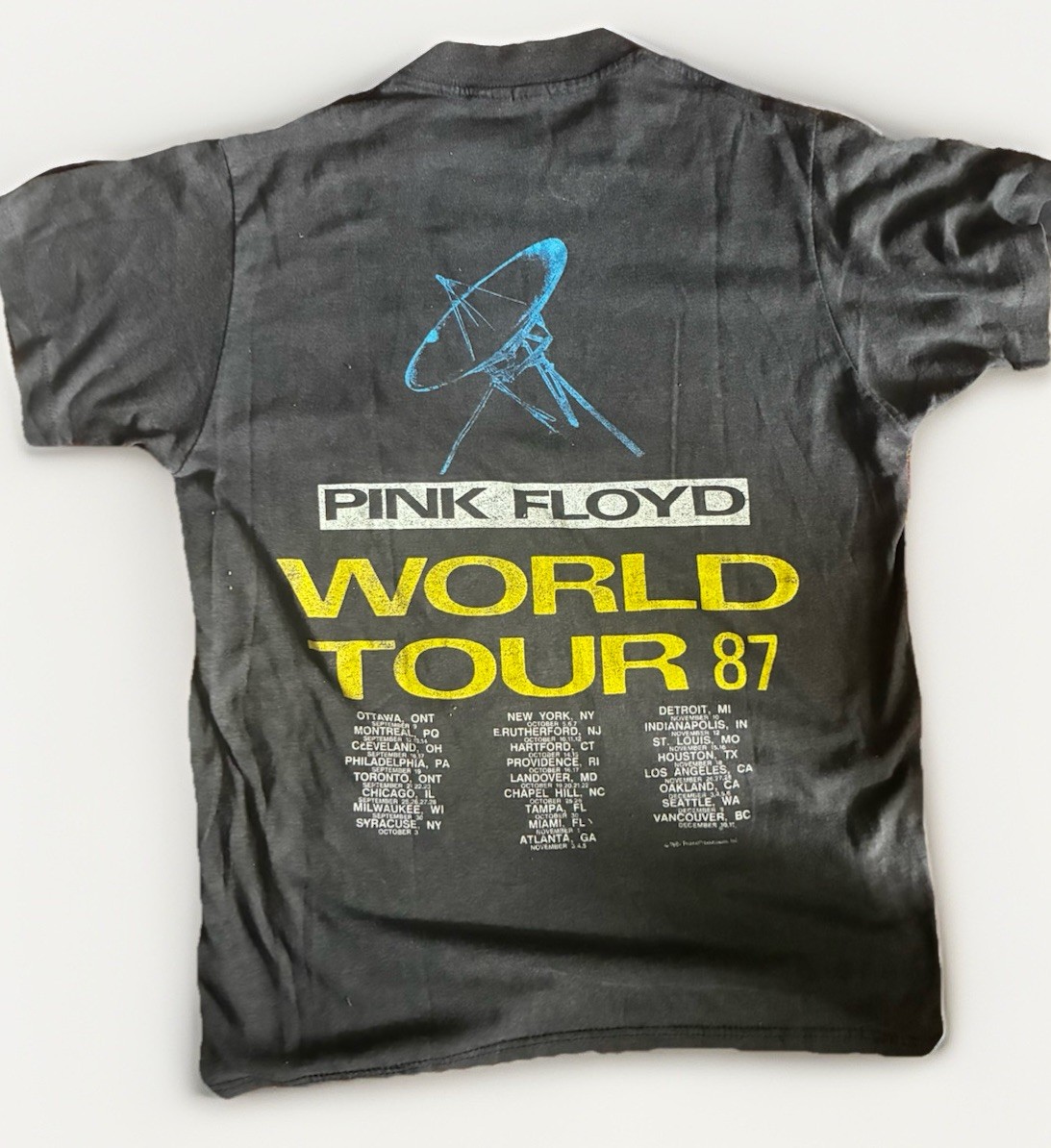 PINK FLOYD 1987 WORLD TOUR CONCERT SHITT A MOMENTARY LAPSE OF REASON MEDIUM