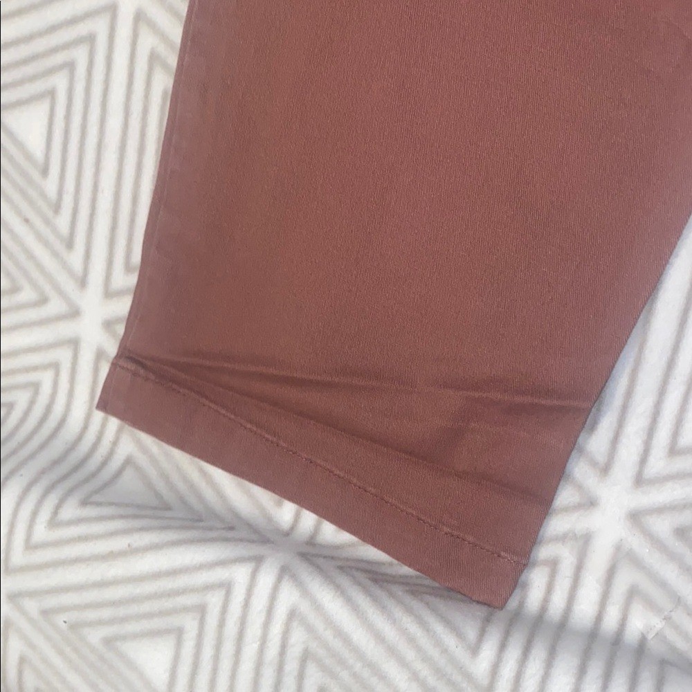 Old Navy Men’s Rust Chinos