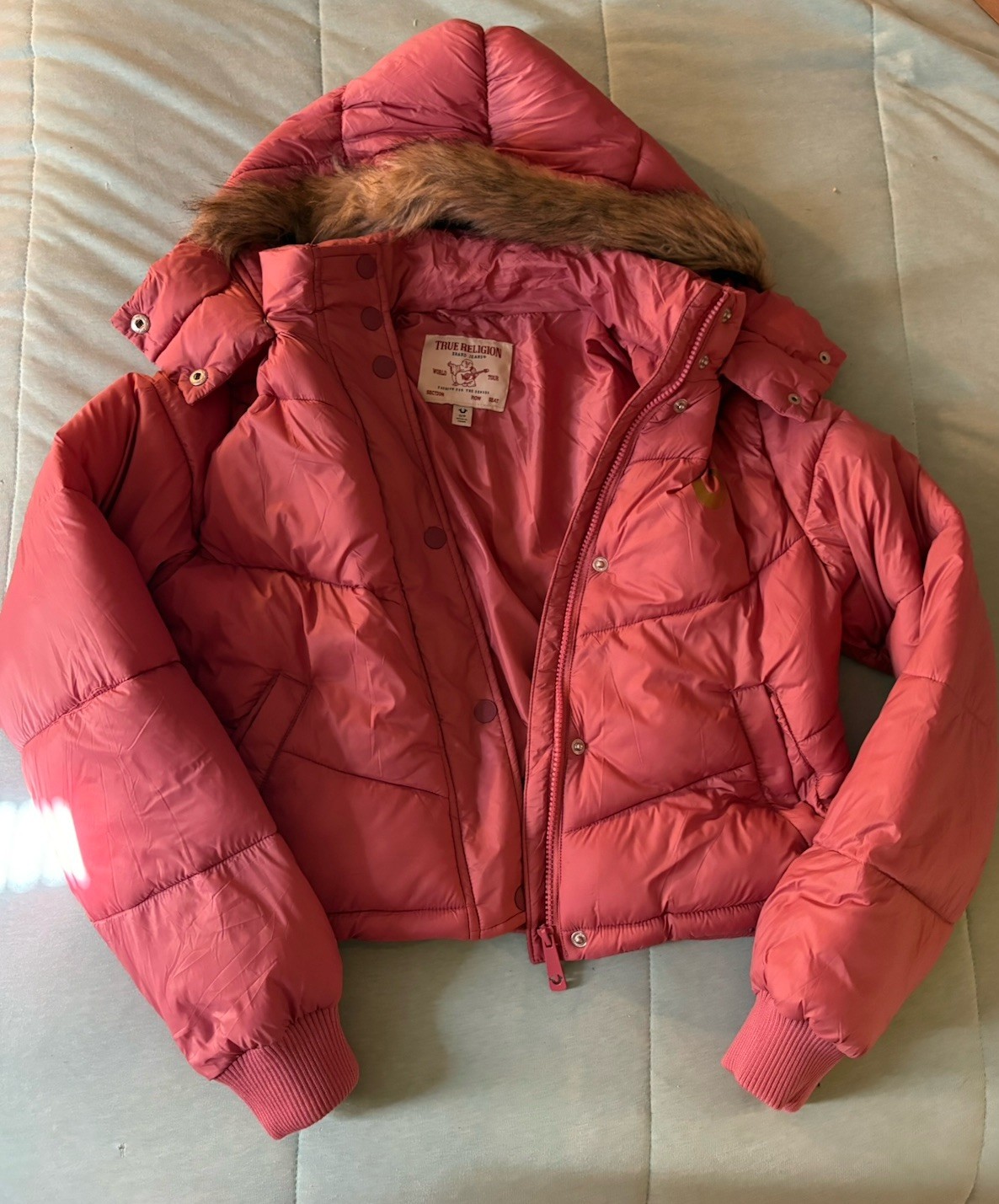 True Religion Women’s Pink Hooded Fur Trim Down Puffer Jacket Short S/P
