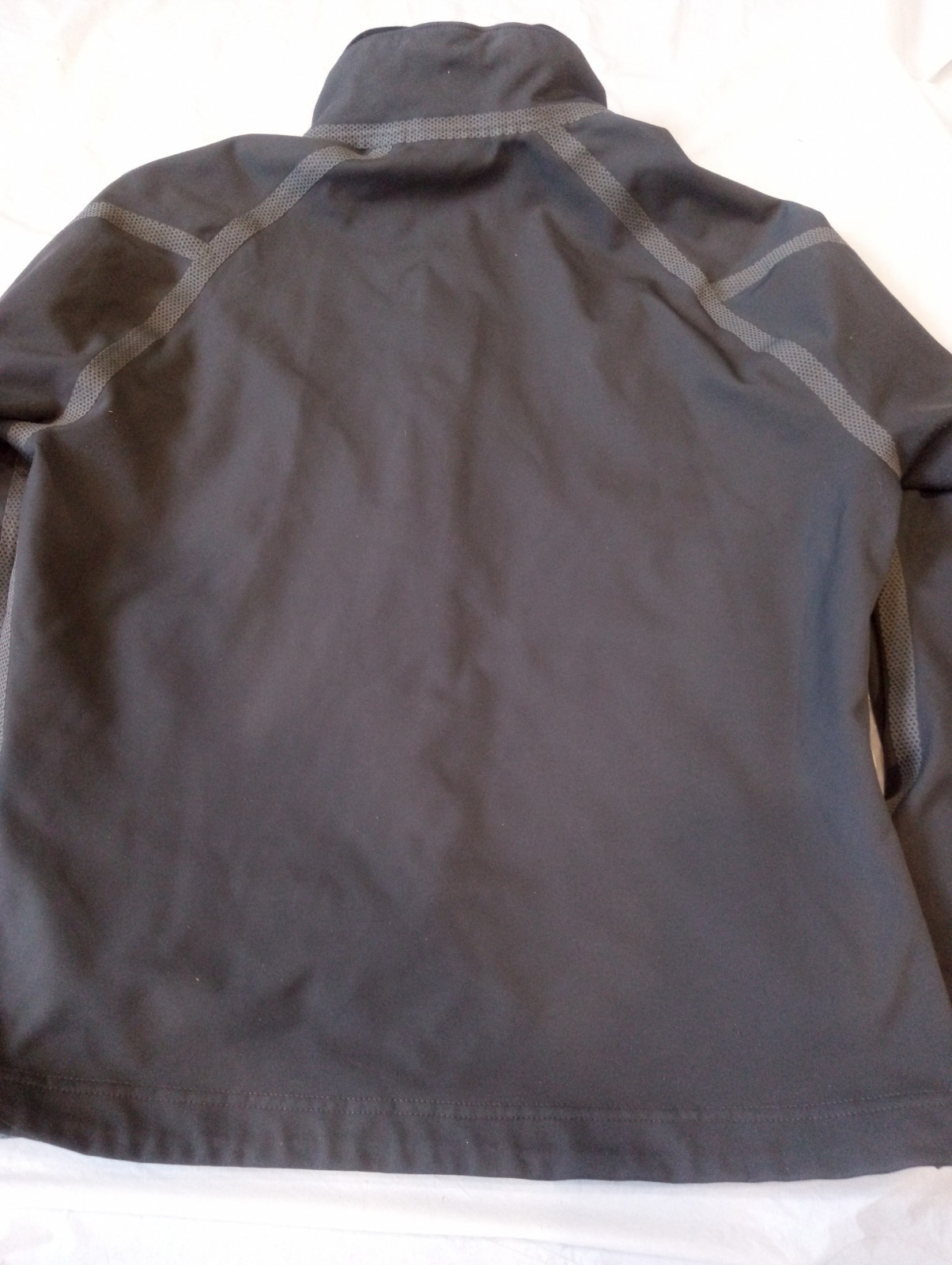 Vintage Mountain Hardwear Conduit Softshell Jacket sz M Women’s Gray Packable
