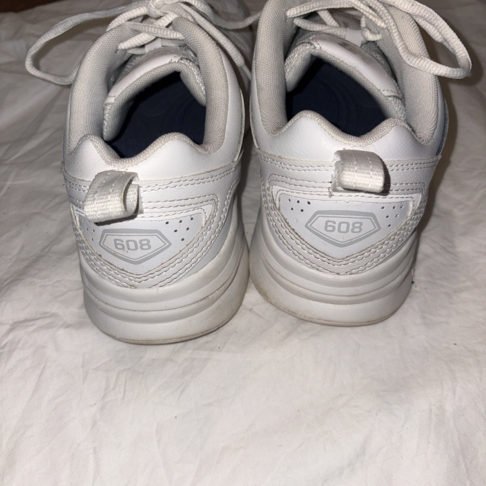 New Balance 608 White Men’s Leather Athletic Sneakers Lace Up Cushioned US 10