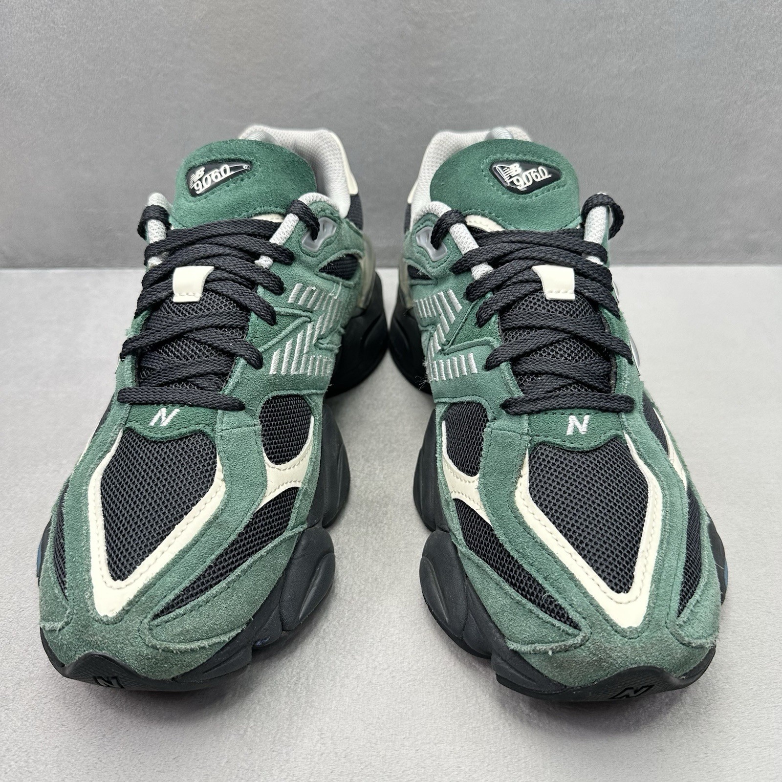 New Balance 9060 Mens Size 9 (D) Shoes Team Forest Green Casual Sneaker 2023