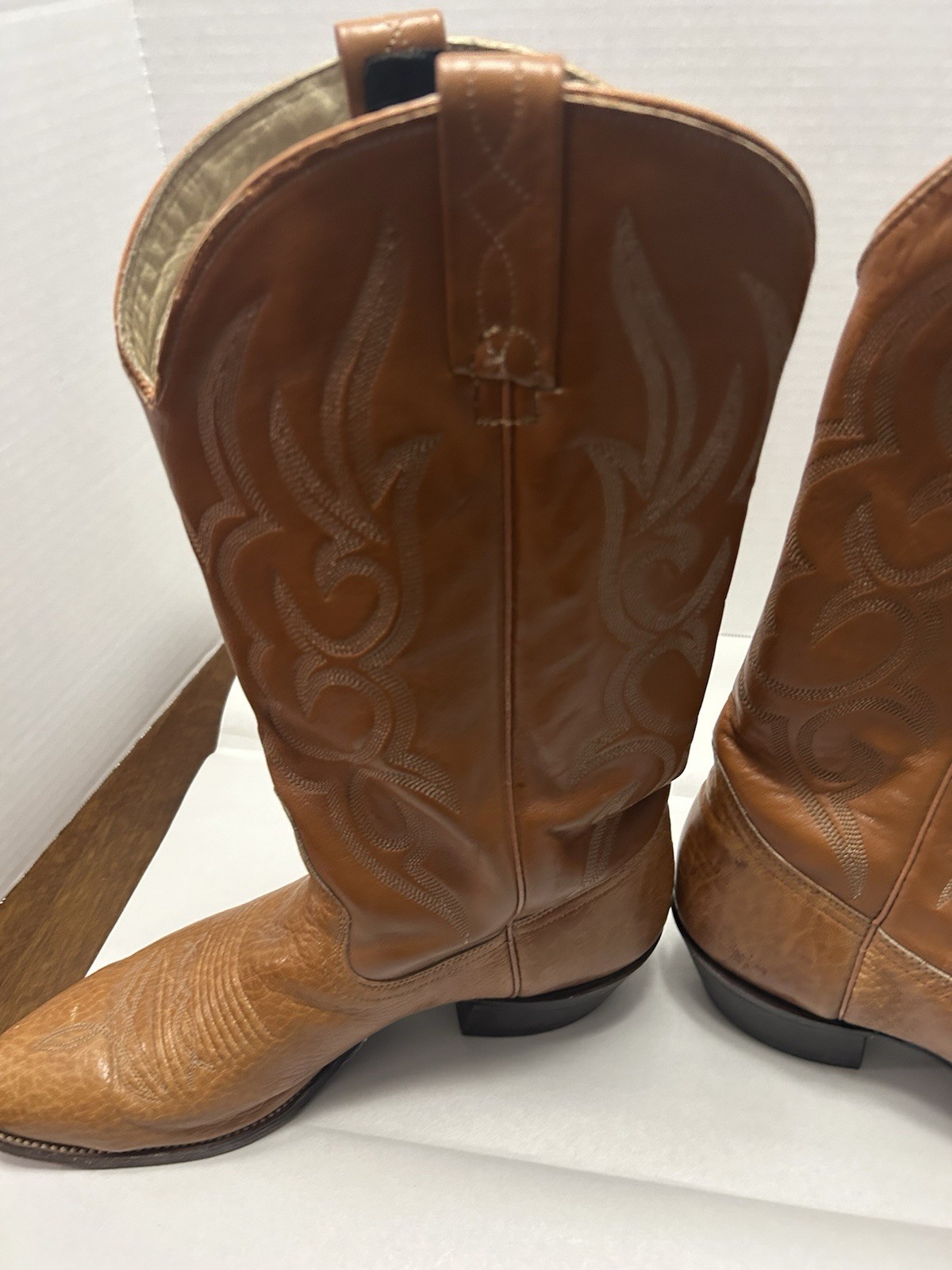 Vintage Men J Chisholm Western Boots 919 42239 Tan 10.5D USA Cowboy Handcrafted