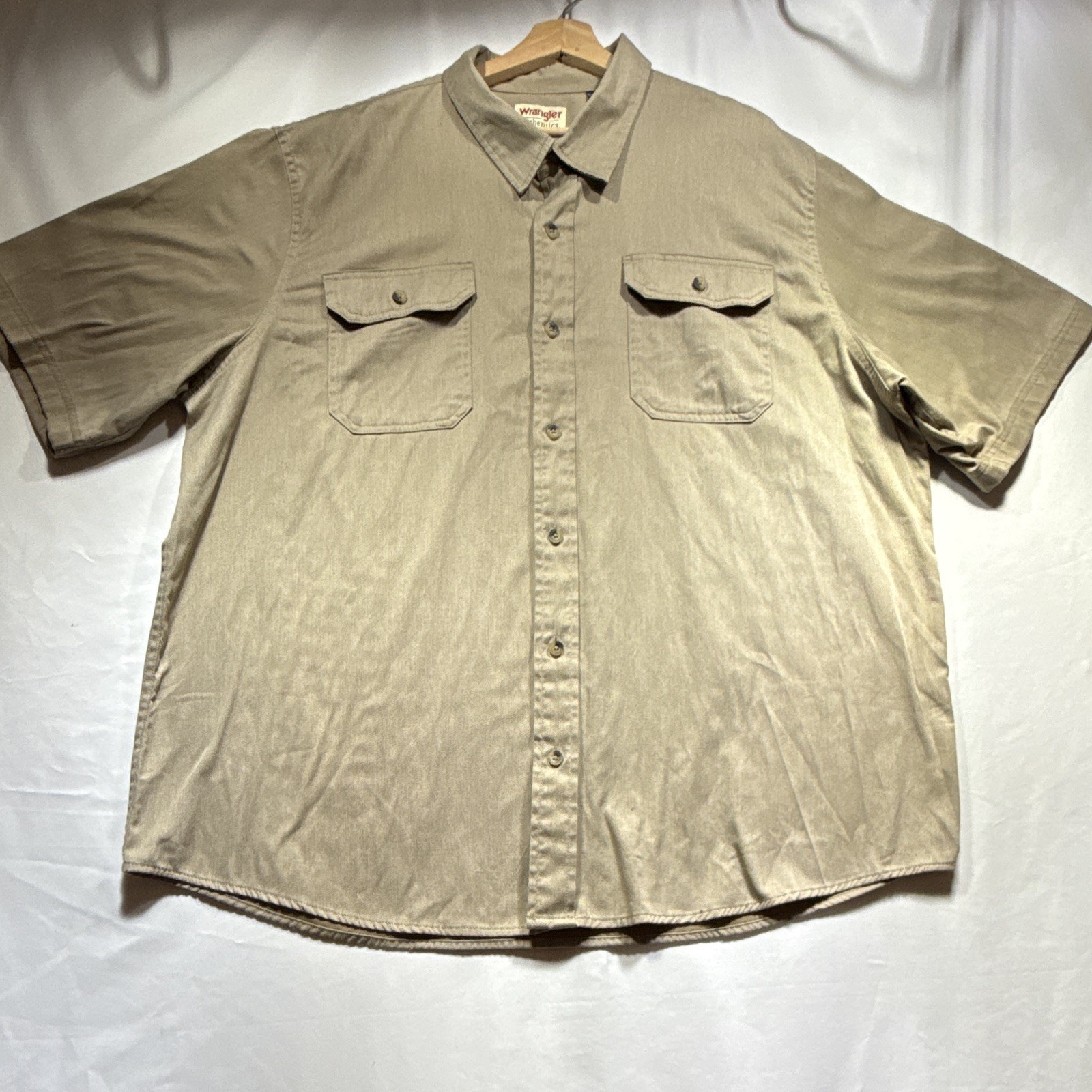 Wrangler Authentics Men’s 2XL Big & Tall Beige Twill Cotton SS Shirt Pockets