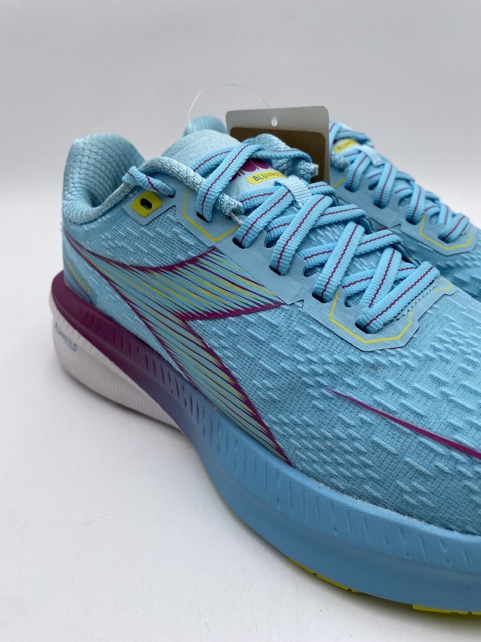 Diadora MYTHOS BLUSHIELD VOLO 5 W Women’s NEW Running Shoes Gulf Multiple Sizes