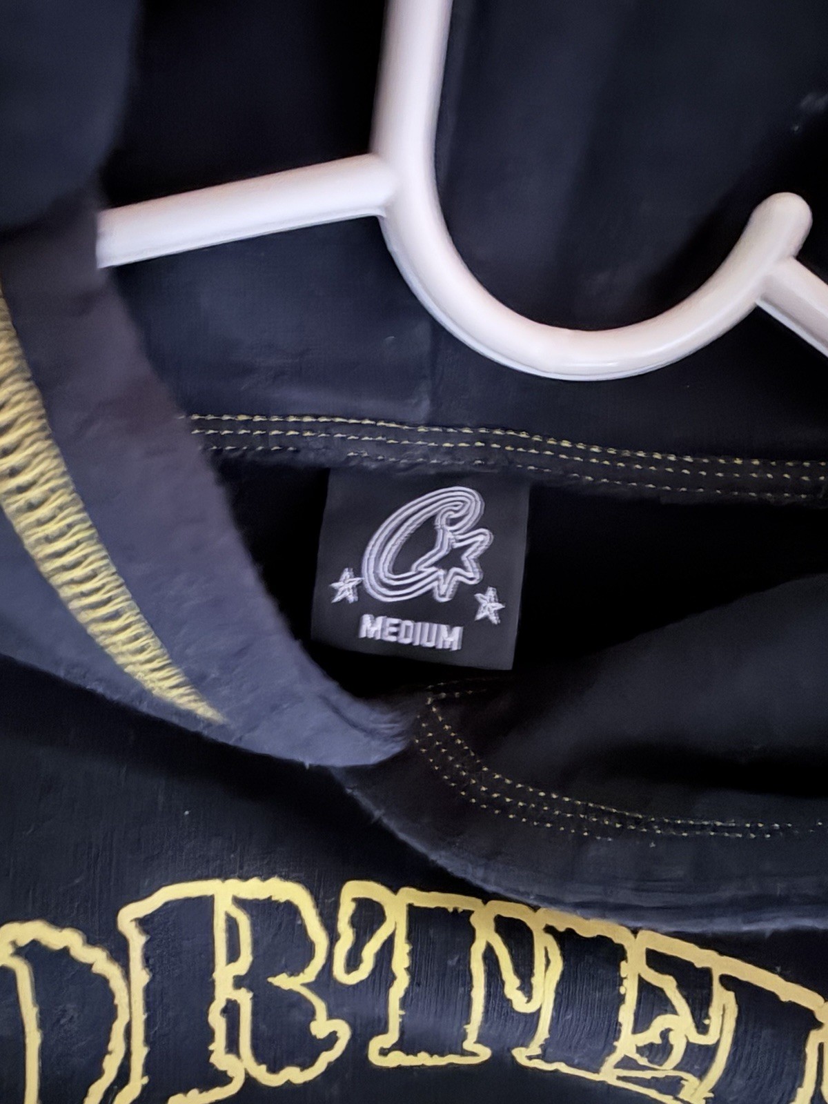 Corteiz ALCATRAZ CONTRAST HOODIE [BLACK / YELLOW] size M