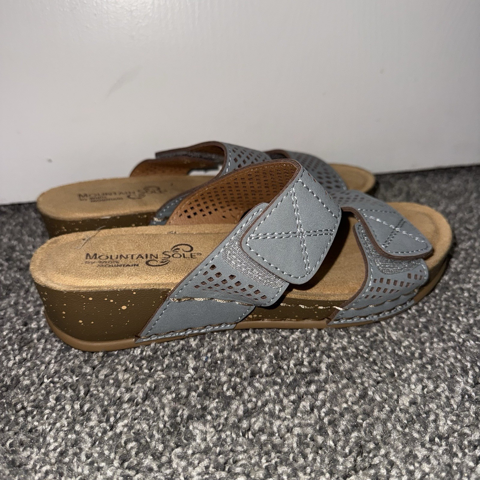 Mountain Sole By White Mountain Women’s Gray Perforated Slide Sandals Comfort