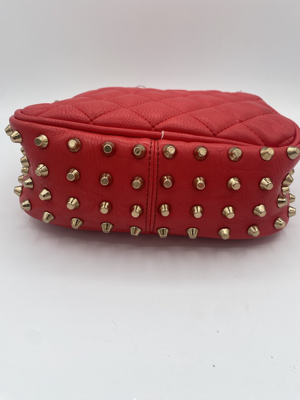 Red Quilted MMS Purse With Gold Chain And Studs