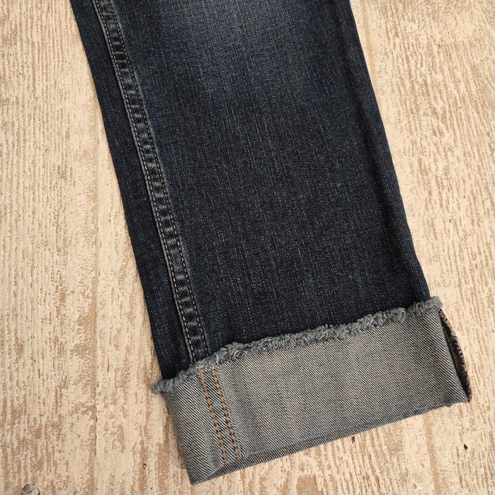 Riders by Lee Women Indigo Dark Wash Distressed Cuffed Straight Leg Jeans Sz 6M