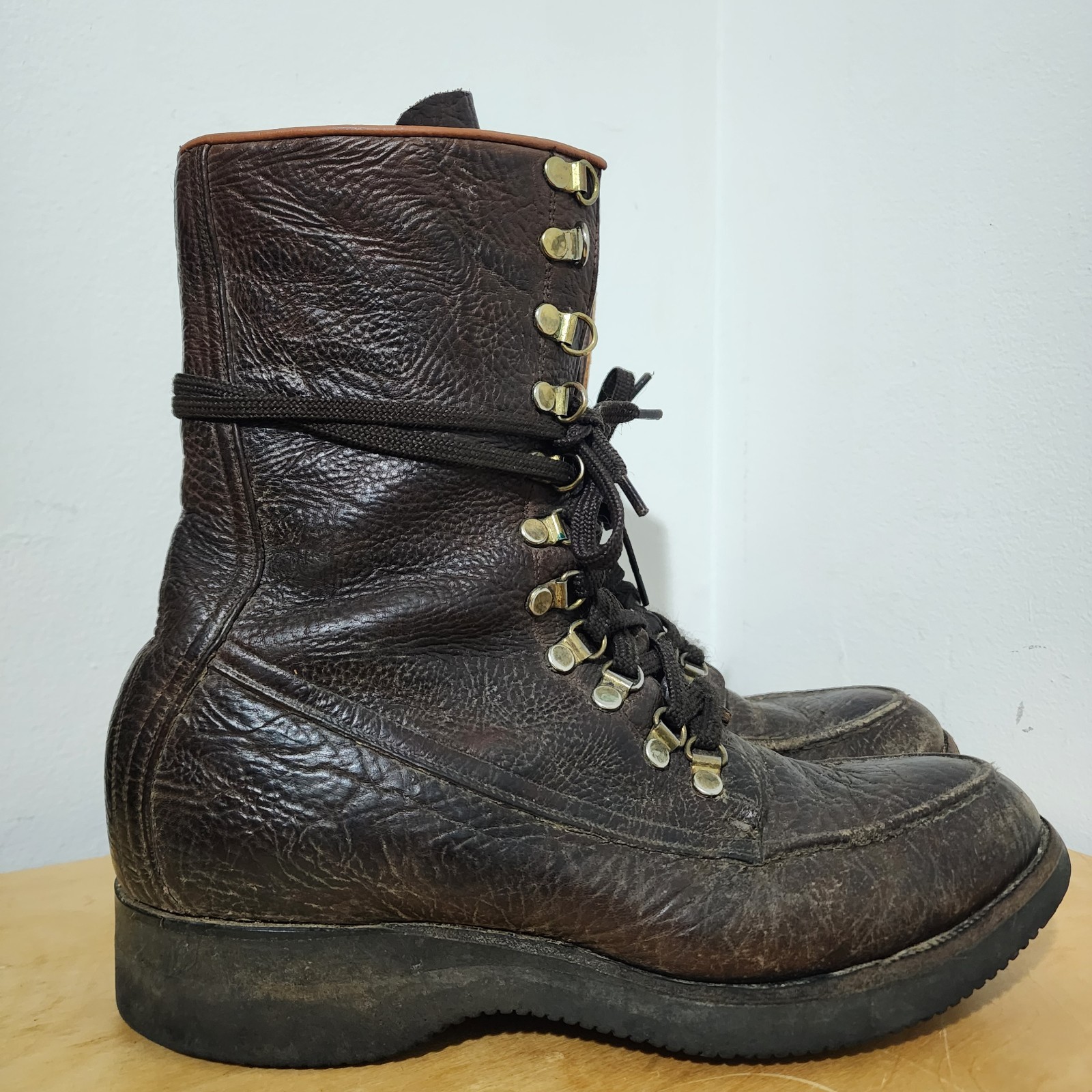 Bespoke Dave Wheeler Custom 10D Hunting Boots Shrunken Bison Leather Moc Toe VTG