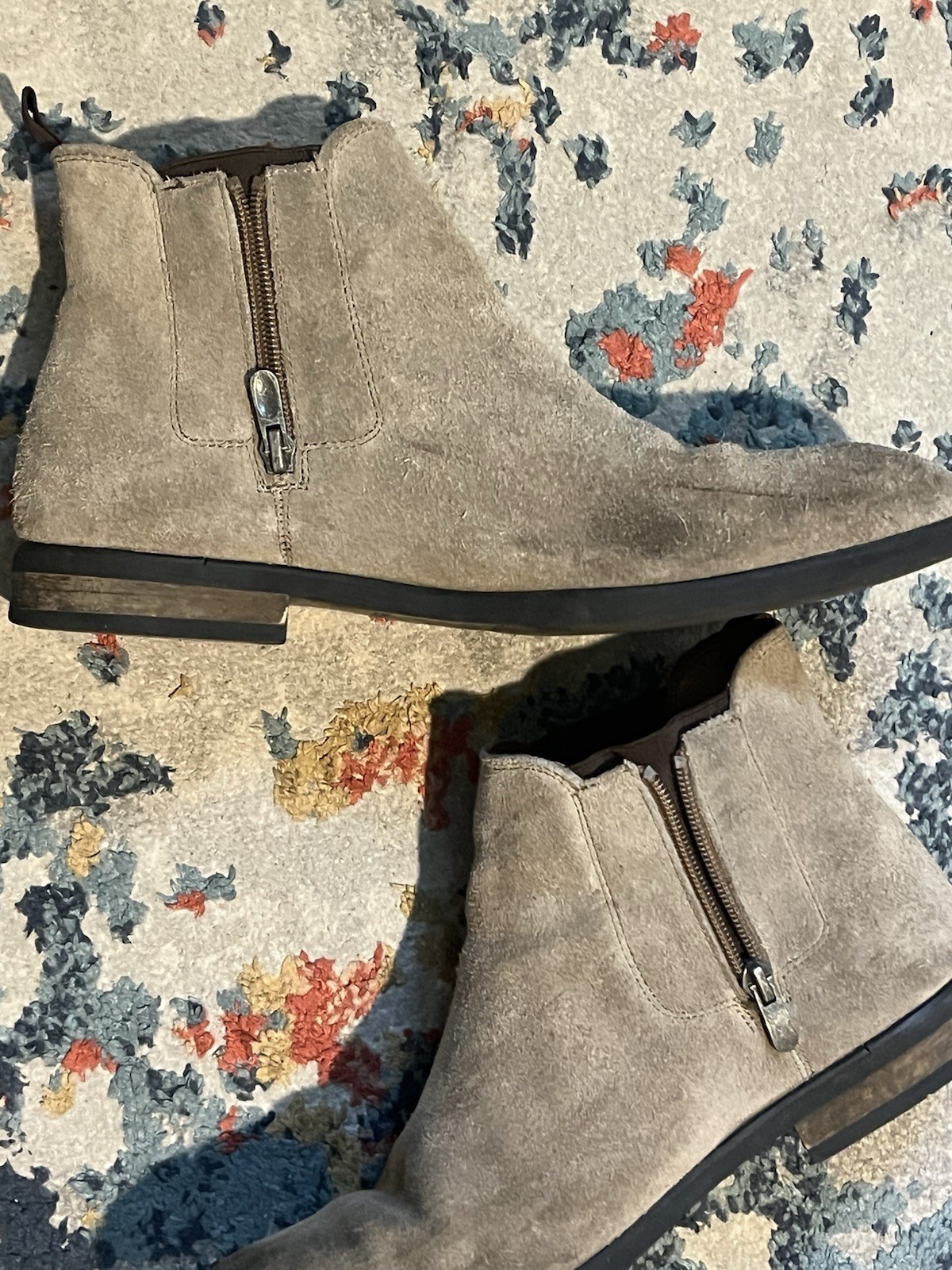 Call It Spring Men’s Suede Chelsea Boots US 9.5 EU 42.5