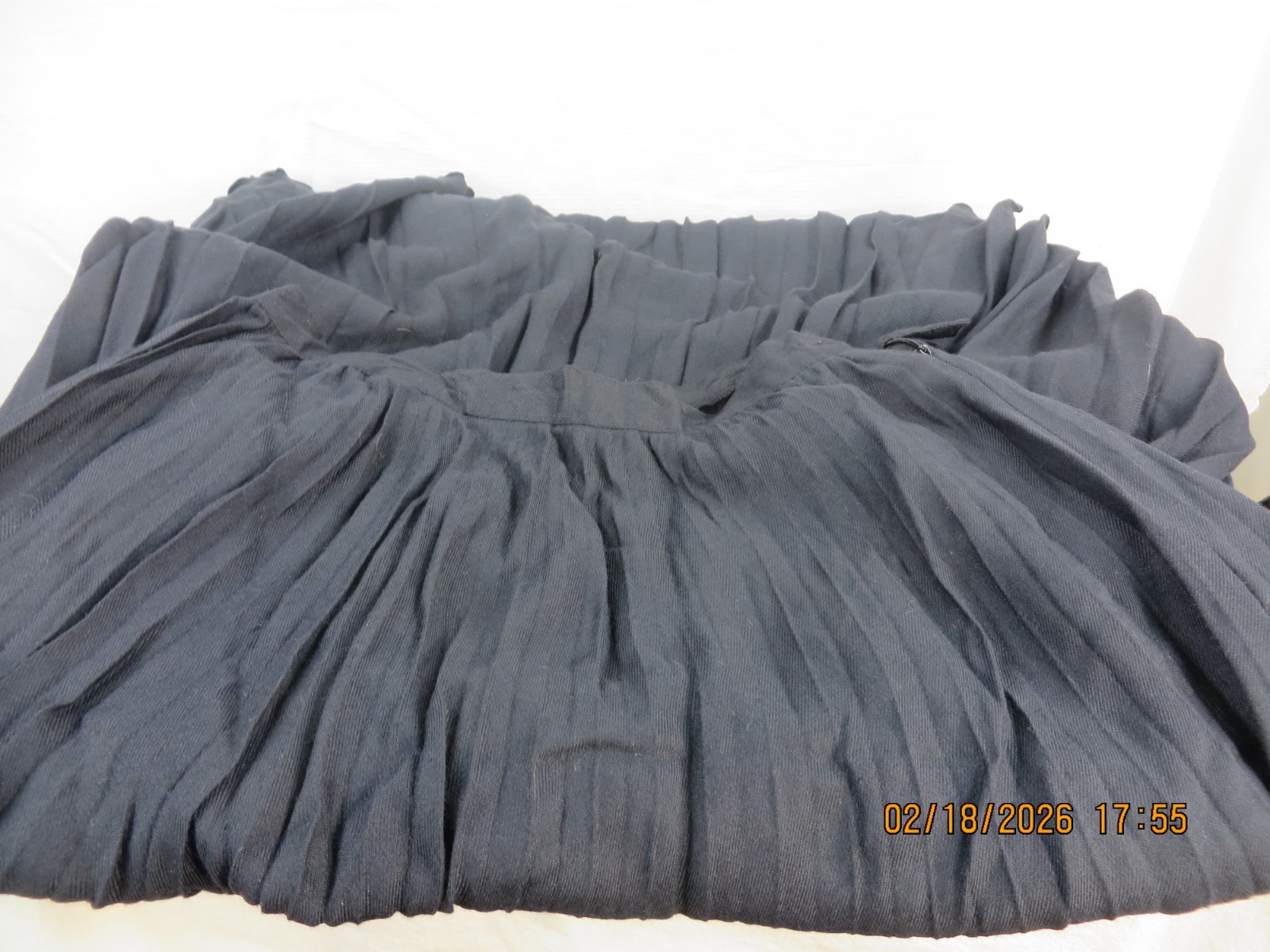 TWEEDS SZ 10 Rayon/Wool Charcoal Crinkled-Crushed Woven Fabric Wide Long Skirt