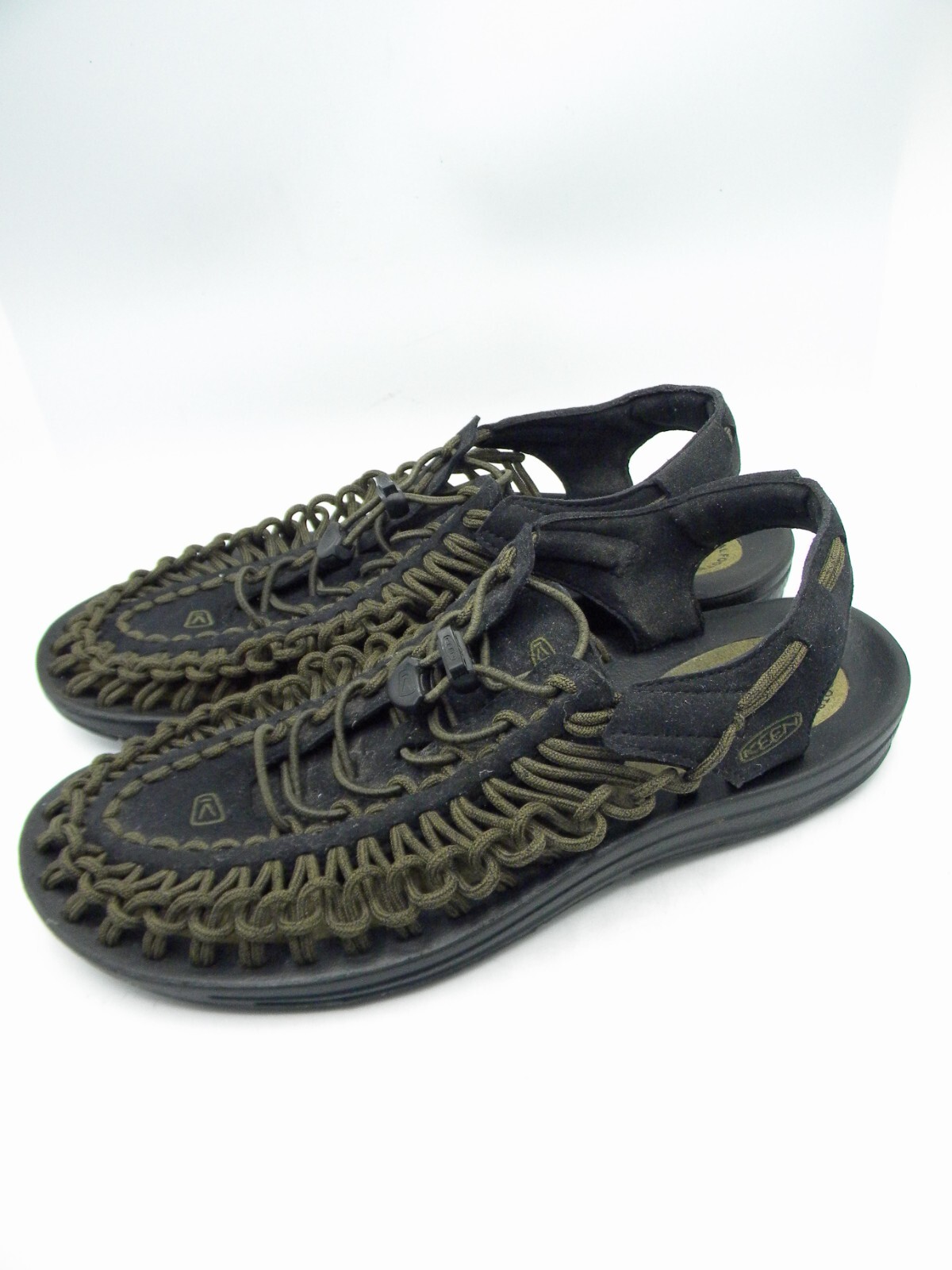 KEEN Uneek Black & Gray Bungee Strap Sport Sandals Men’s Size EU 43 US 10