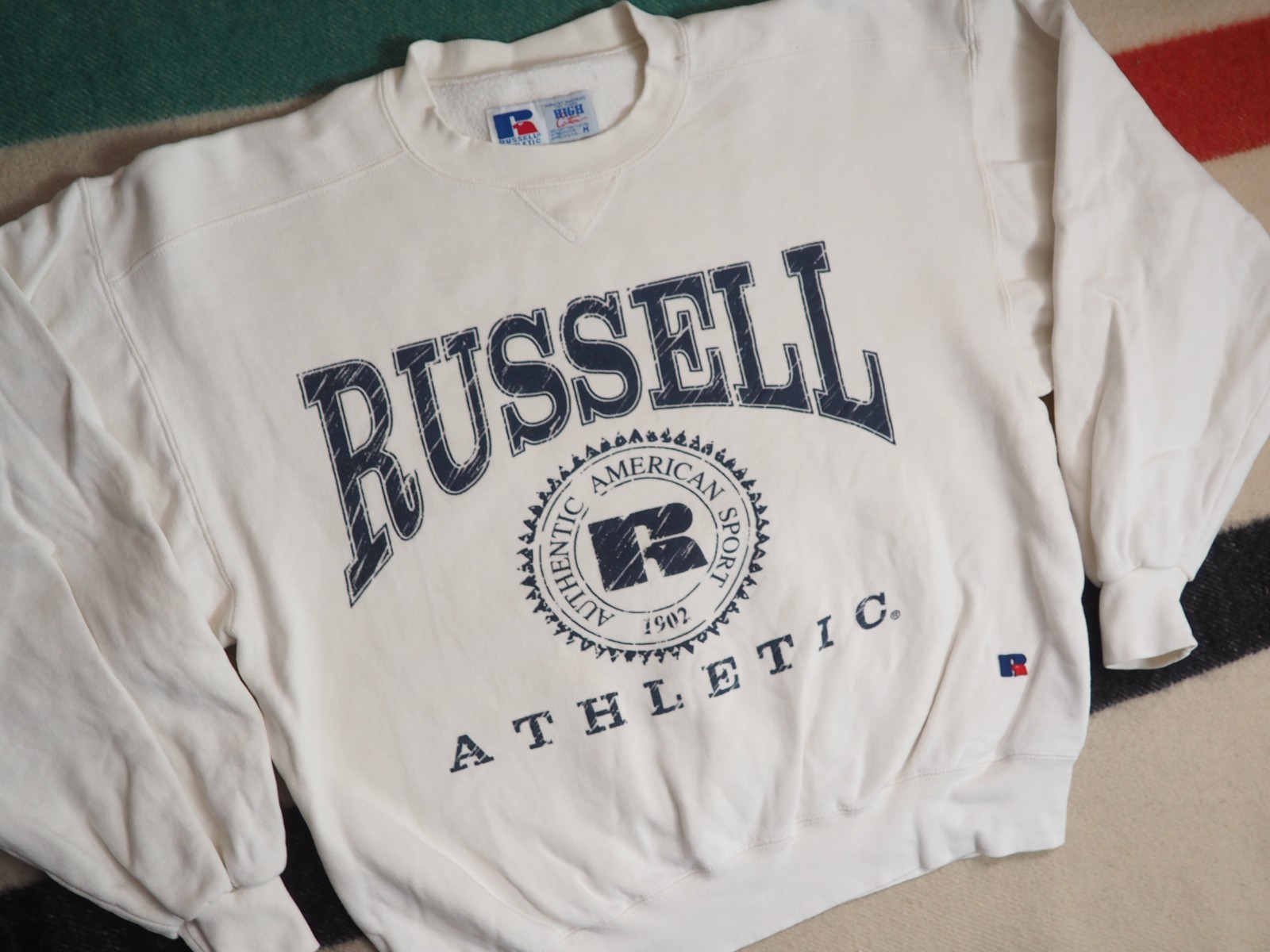 VTG 90s Russell Athletic Spellout Baggy Logo USA White Pullover Sweatshirt Men M