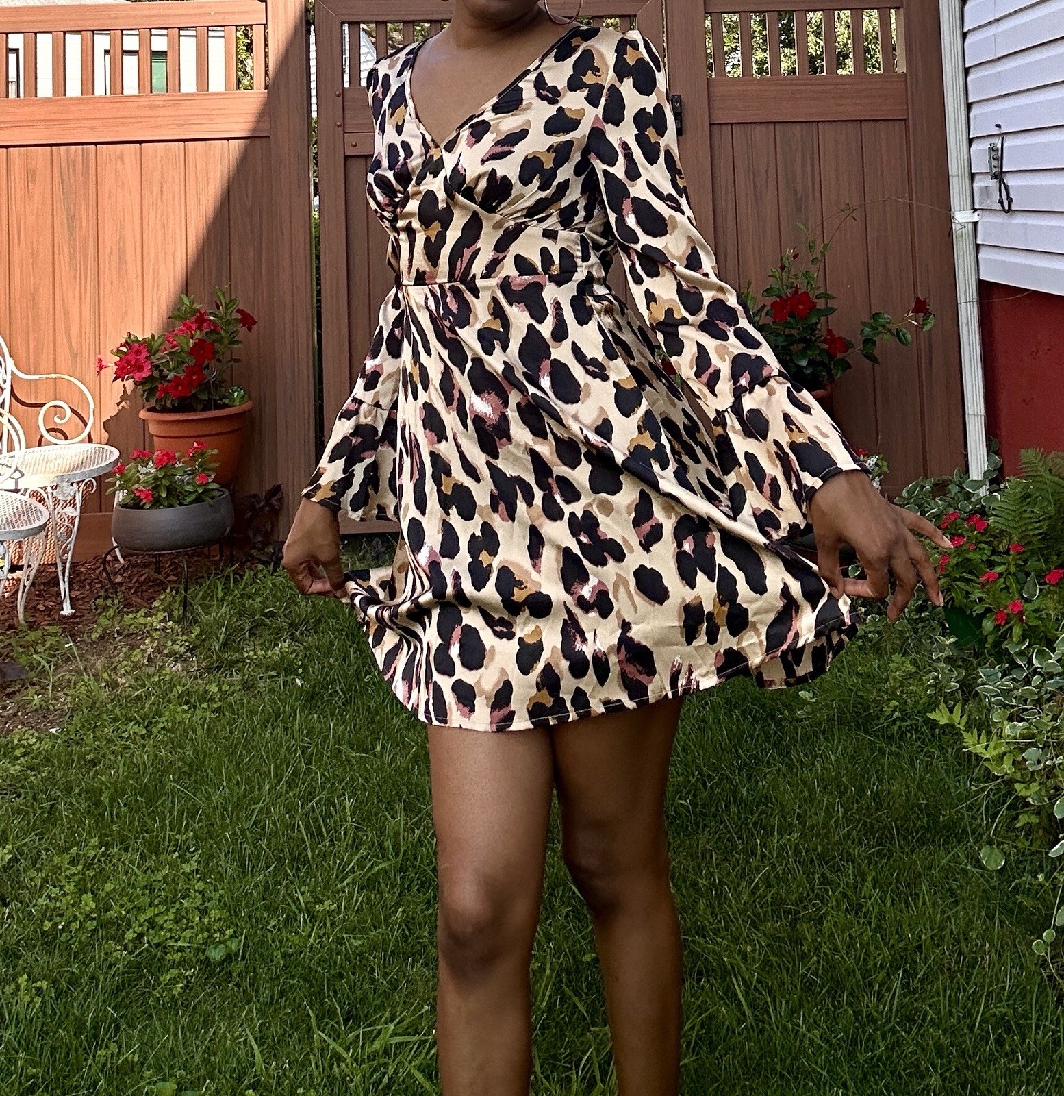 Blush Mark XS Beige Leopard Animal Print V-Neck Open Back Tie Ruffle Mini Dress