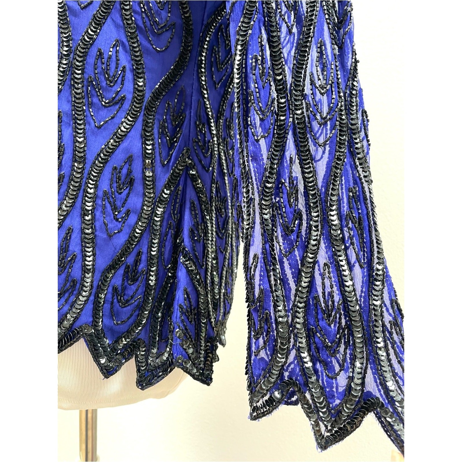 80s 90s Vintage Stenay Beaded Silk Blue Long-Sleeve Evening Top Women’s Medium P