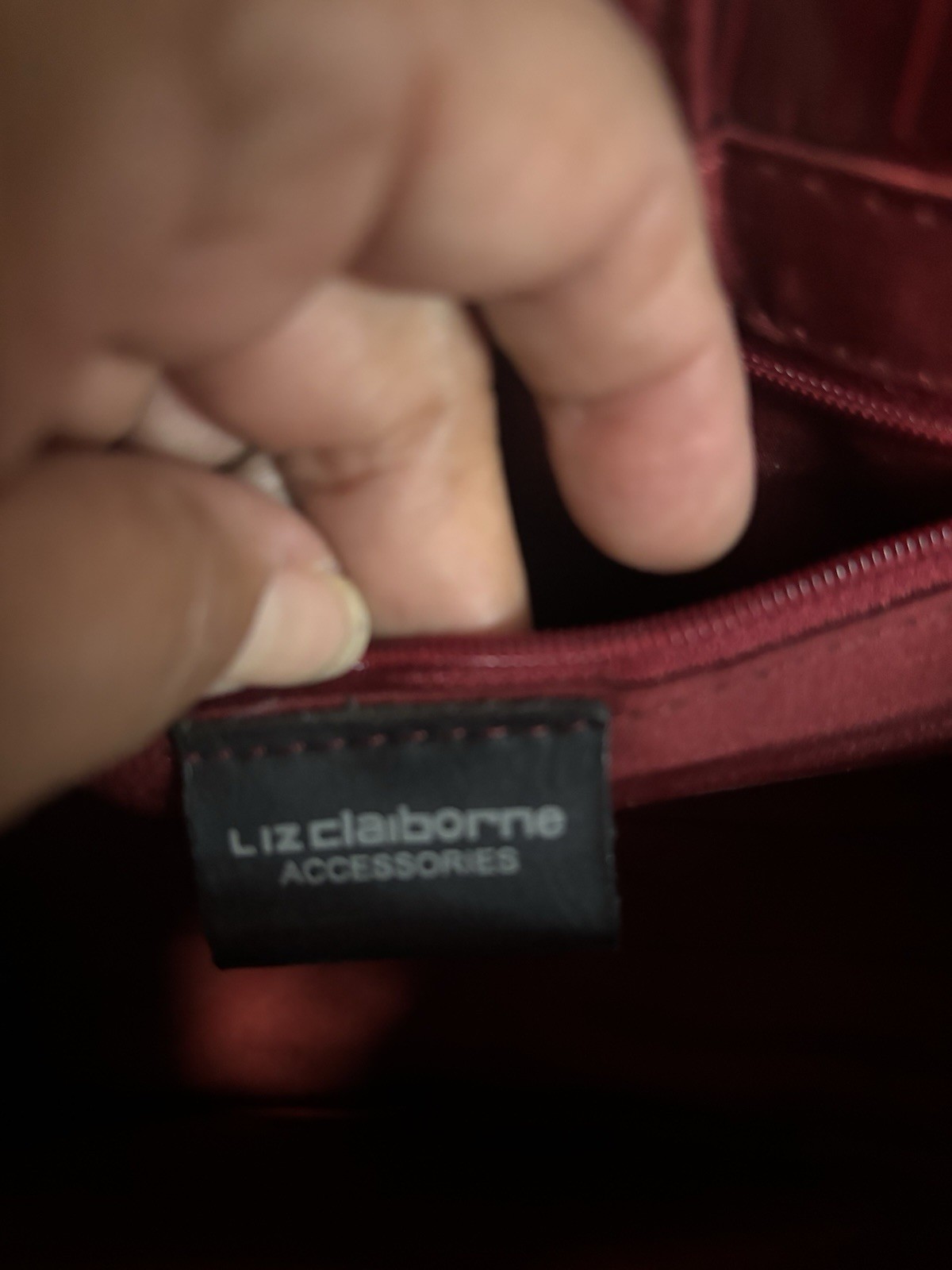 Liz Claiborne Burgundy Croc Embossed Satchel Top Handle Zip Tassel Small