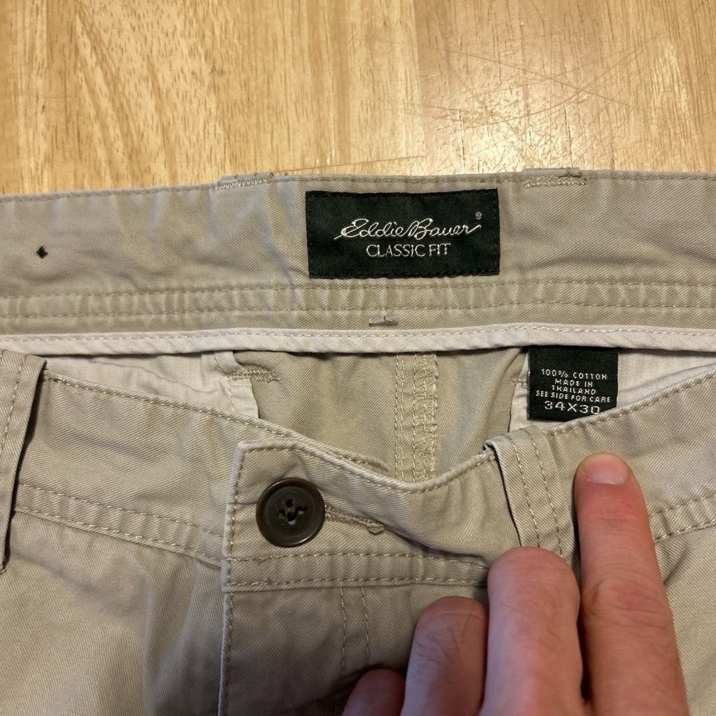 Eddie Bauer Men’s Solid Beige Chino Pants Straight Leg Flat Front Button 34W