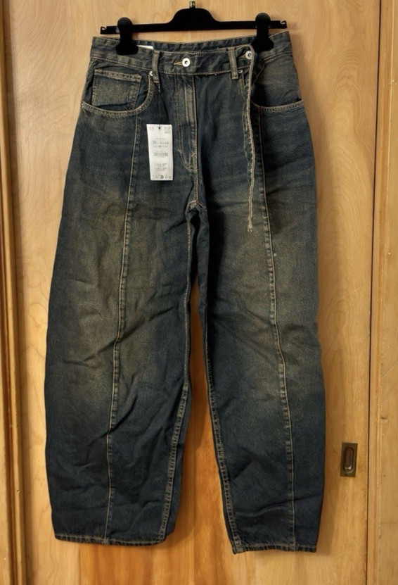 Zara Women’s TRF Oversized Mid Rise Jeans Distressed Blue Wash US 6 NWT