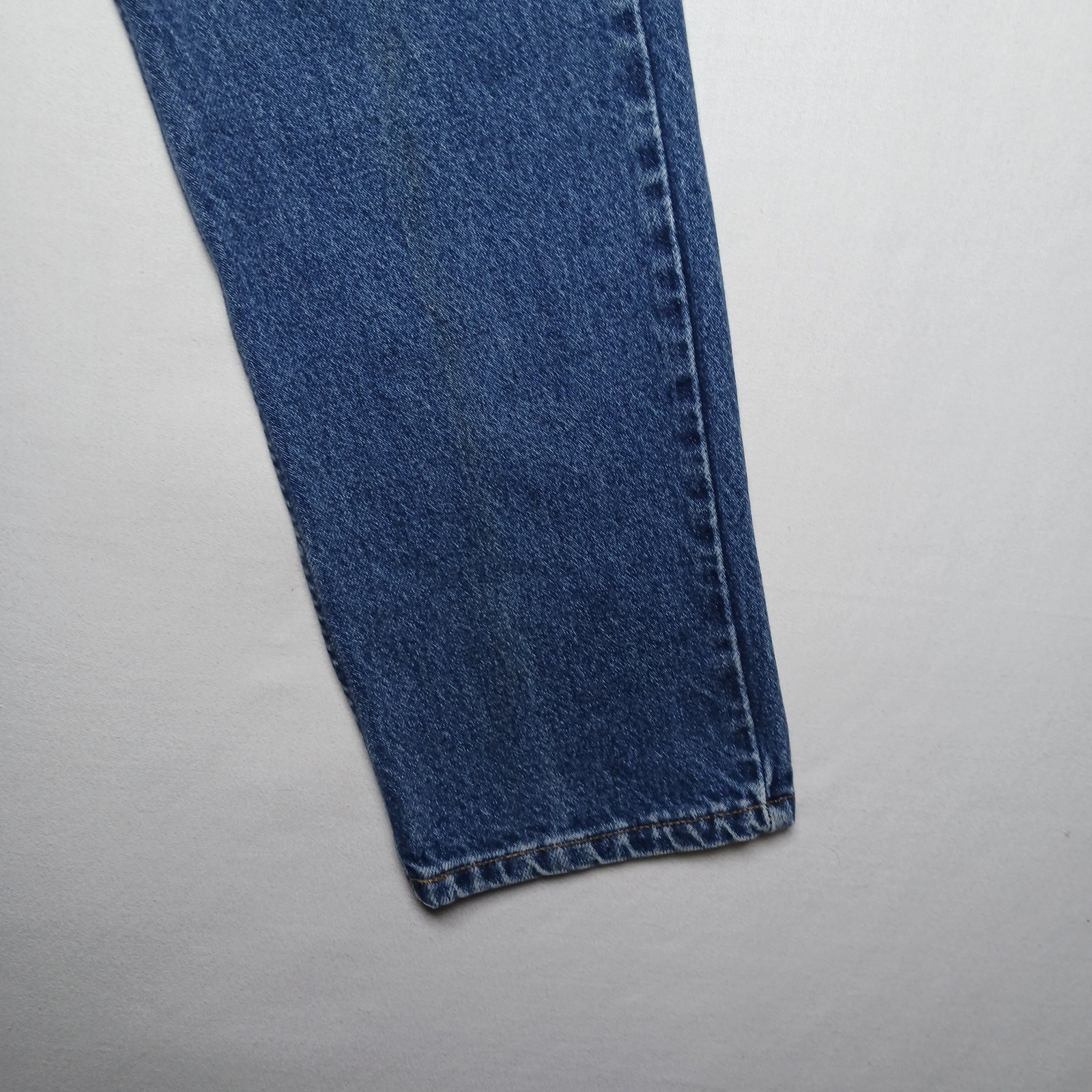 Vintage 2001 Tommy Hilfiger Mens Straight Leg Jean 26X30 Raw Blue Denim USA