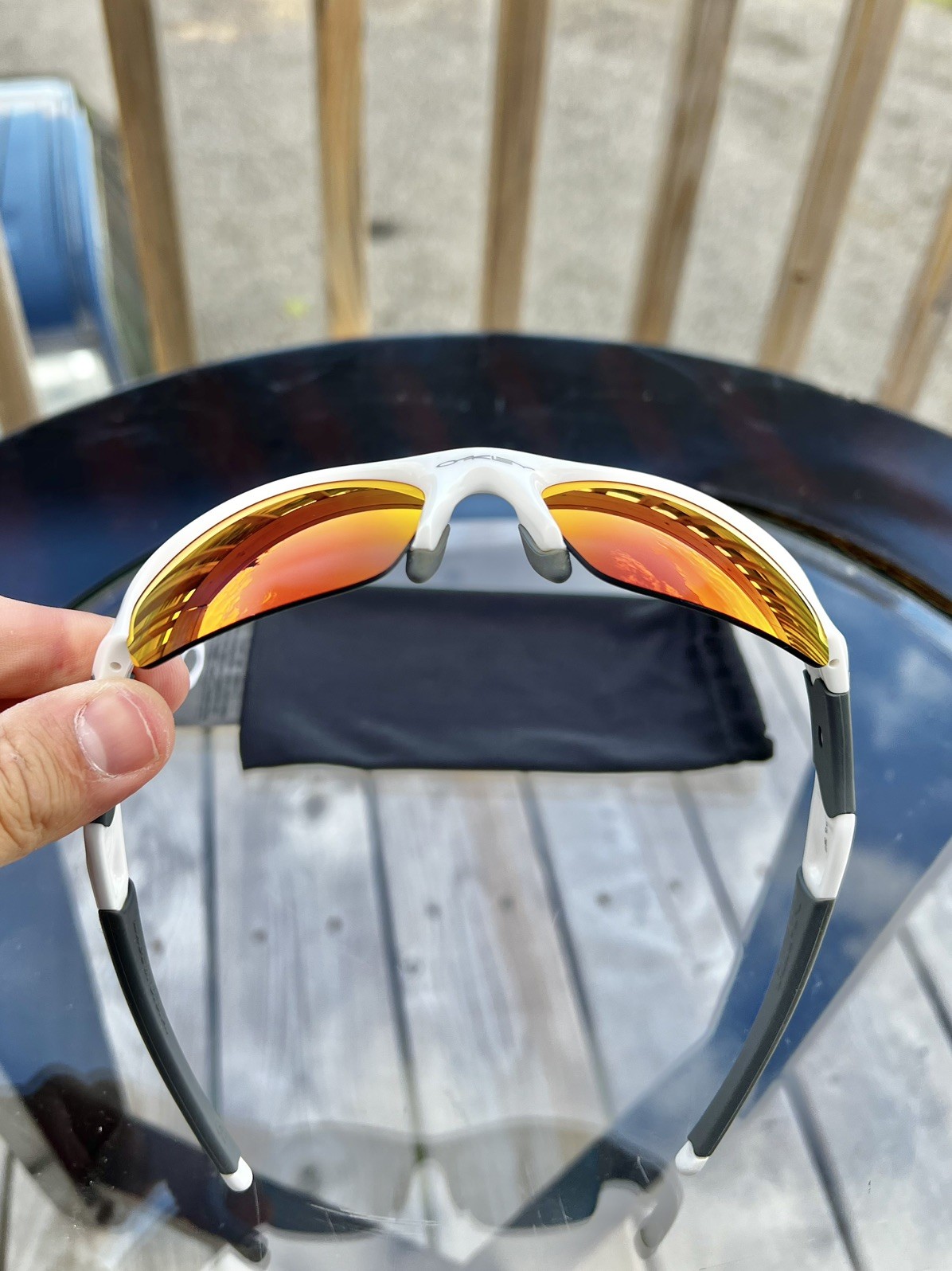 OAKLEY FLAK JACKET POLISHED WHITE POLARIZED SUNGLASSES 03-882