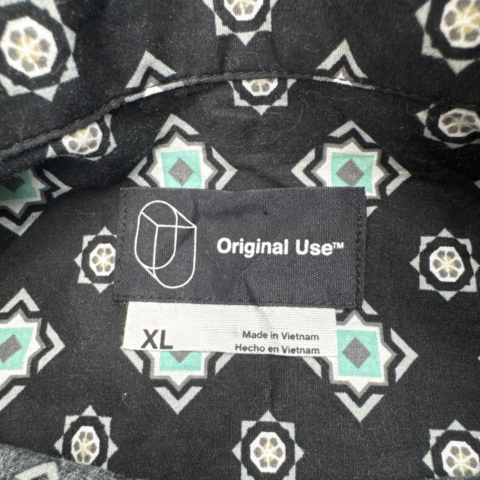 Original Use Mens Short Sleeve Shirt XL Cotton Geometric Medallion Casual Black