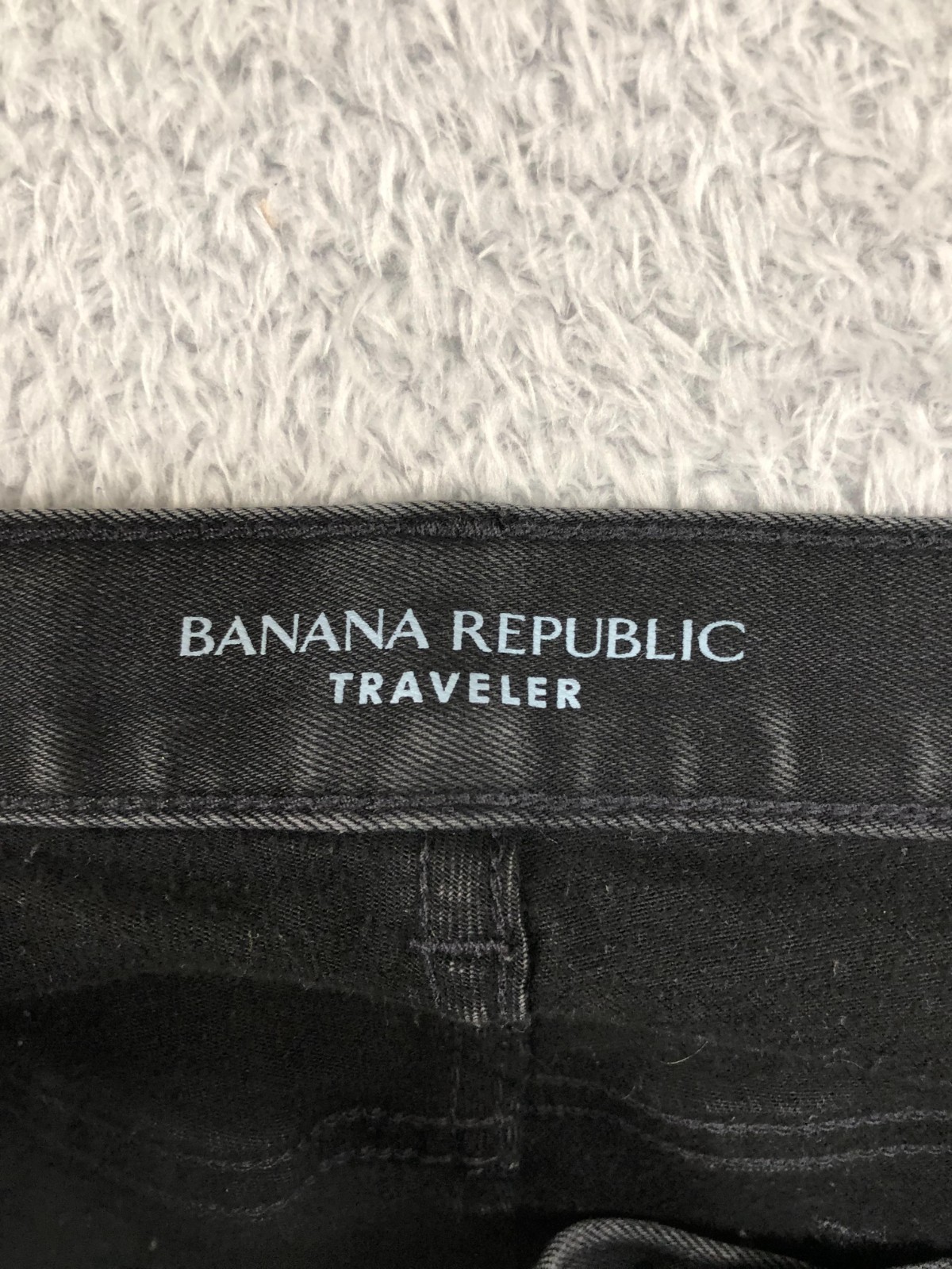 Banana Republic Jeans Mens 32×30 (Tag 31×30) Black Traveler Slim Fit