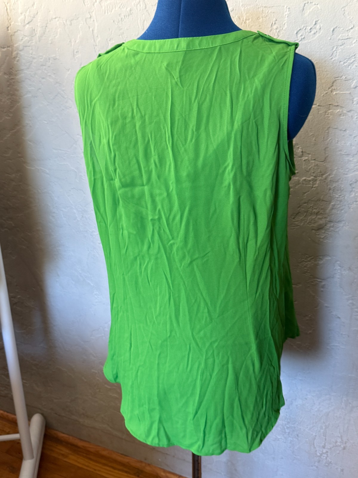 Emerald green women’s xl sleeveless blouse by Worthington