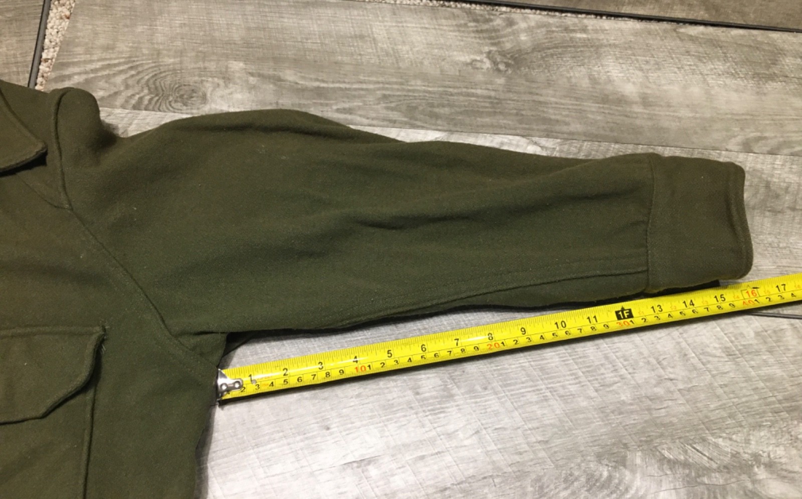 Vintage 1950s Korean War U.S. Army OG-108 Olive Green Wool Field Shirt Size Med