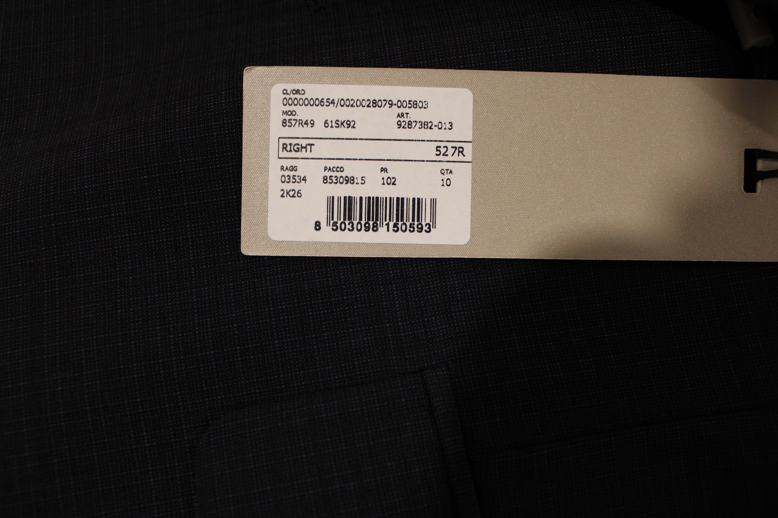 Corneliani Collection Virgin Wool Black Navy Plaid 2-Button Suit Size 42R $2995