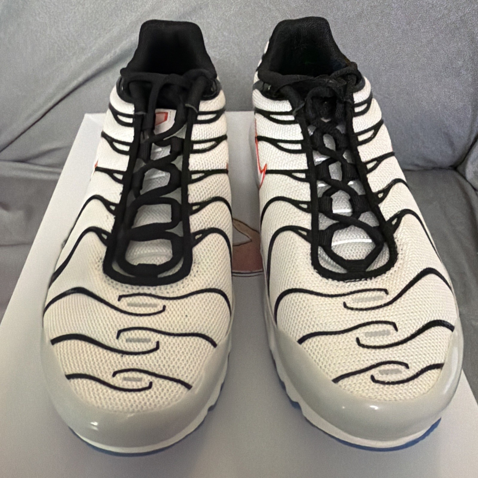 Nike Air Max Plus Size 5.5Y/7W- White/Black/Red CD0609-109