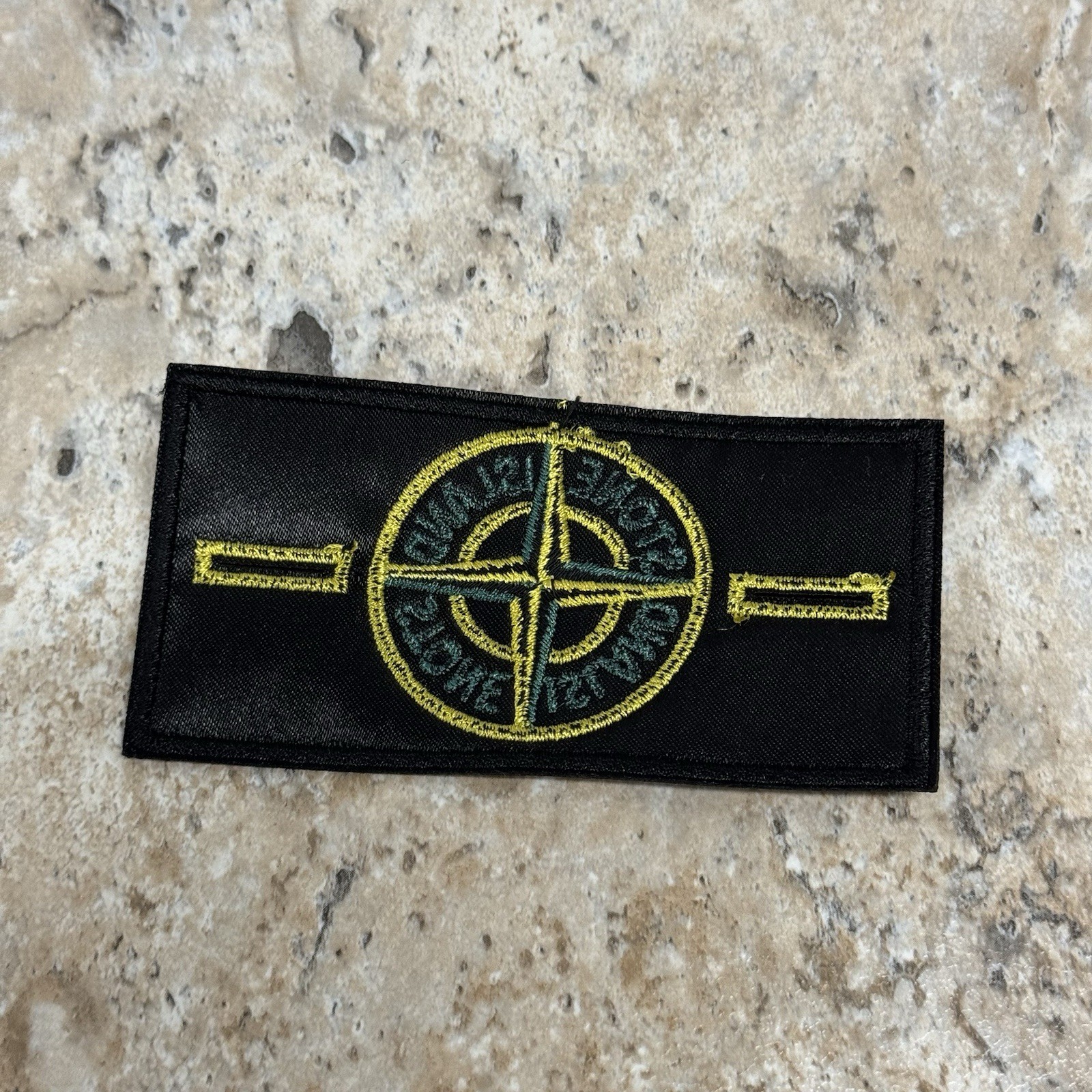 Stone Island Classic Badge Patch 2 Buttons Black