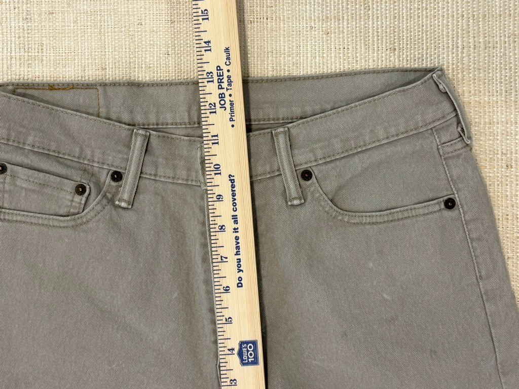 Levi’s 513 Slim Straight Jeans Stone/Tan Color Size 32×30