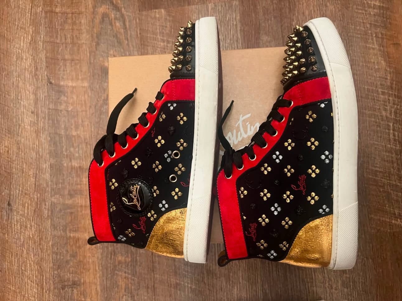 Christian Louboutin Louis Spikes Orlato High-Top Studded Patent EU 41 US 8 man