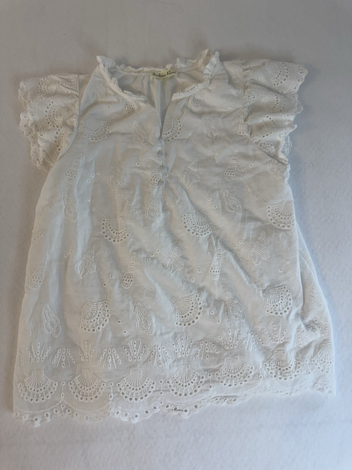 Indigo Rose 100% Cotton Eyelet top in White Size PMed